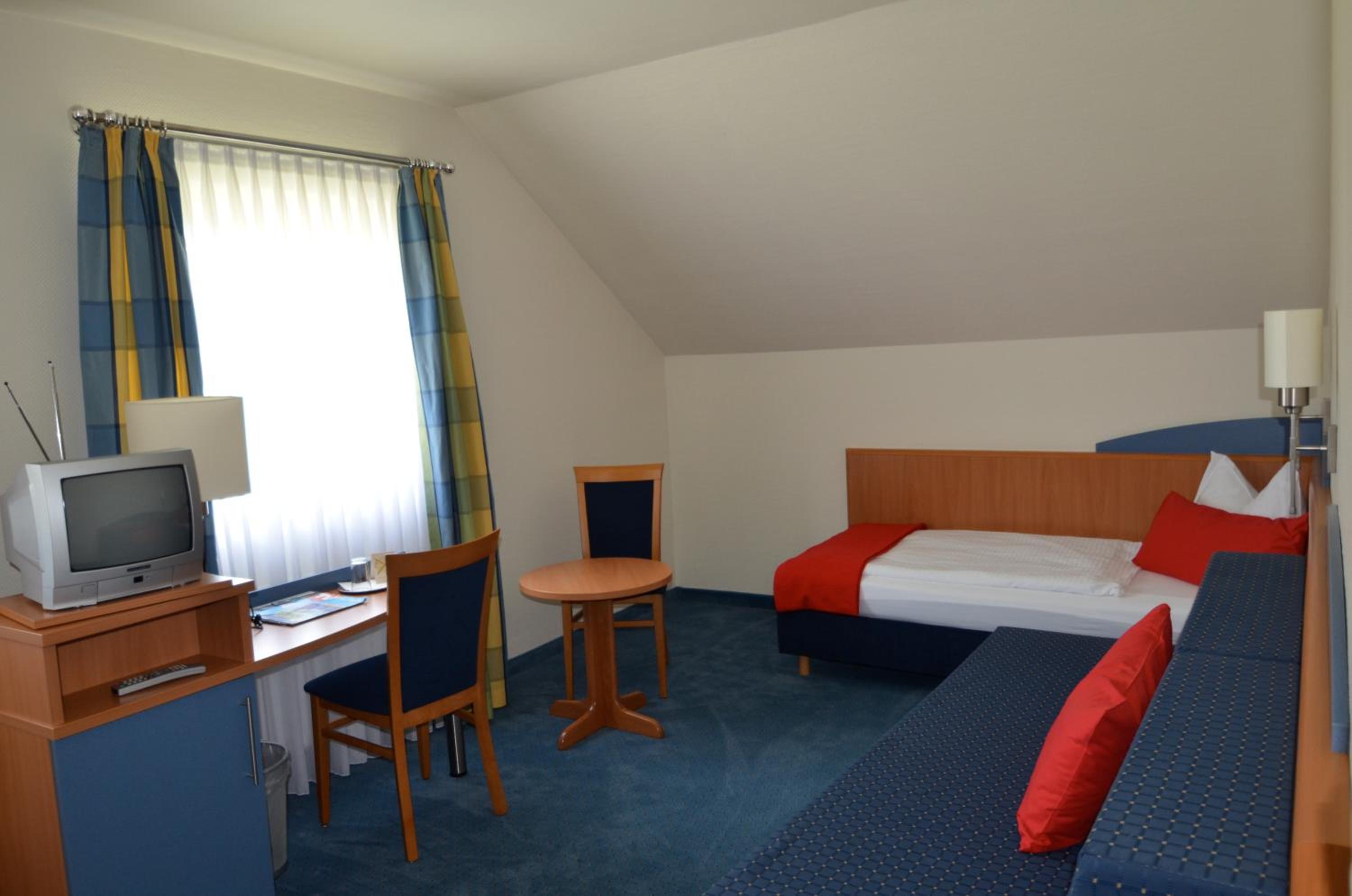 Comfort Single Room