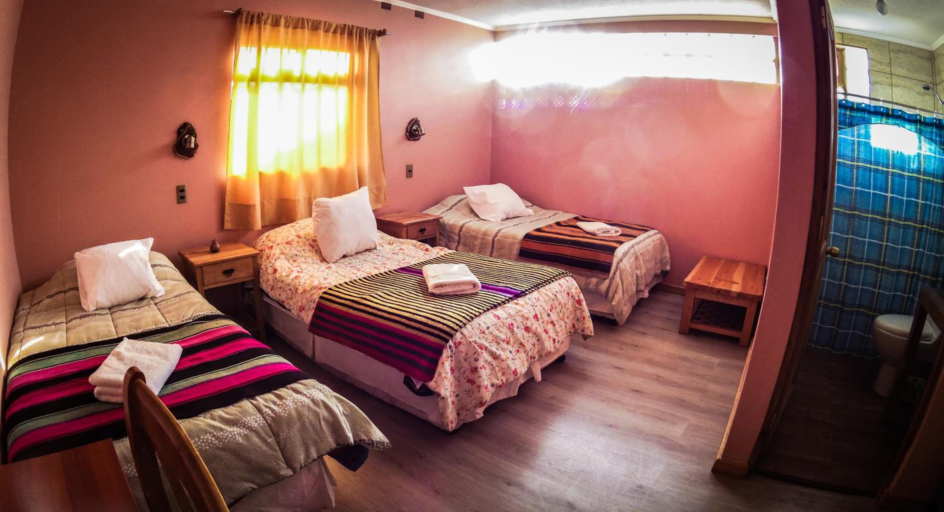 Triple Room with Private Bathroom photo 2