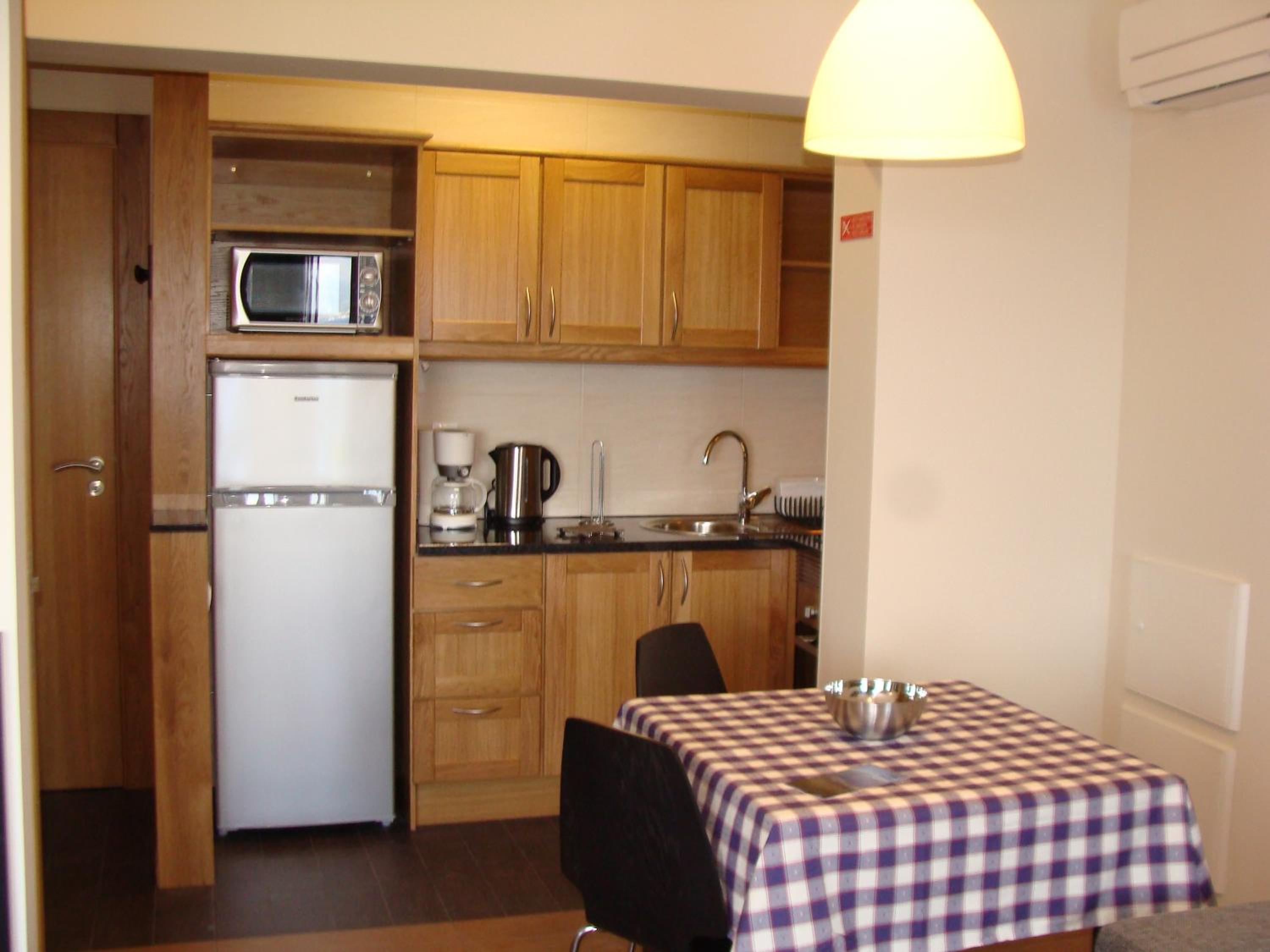 Apartment with Sea View - Photo 6