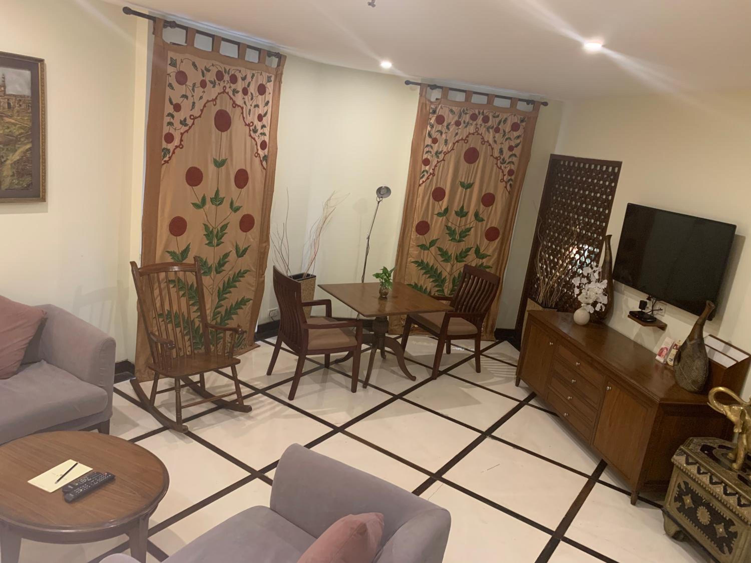 Luxury Suite photo 3