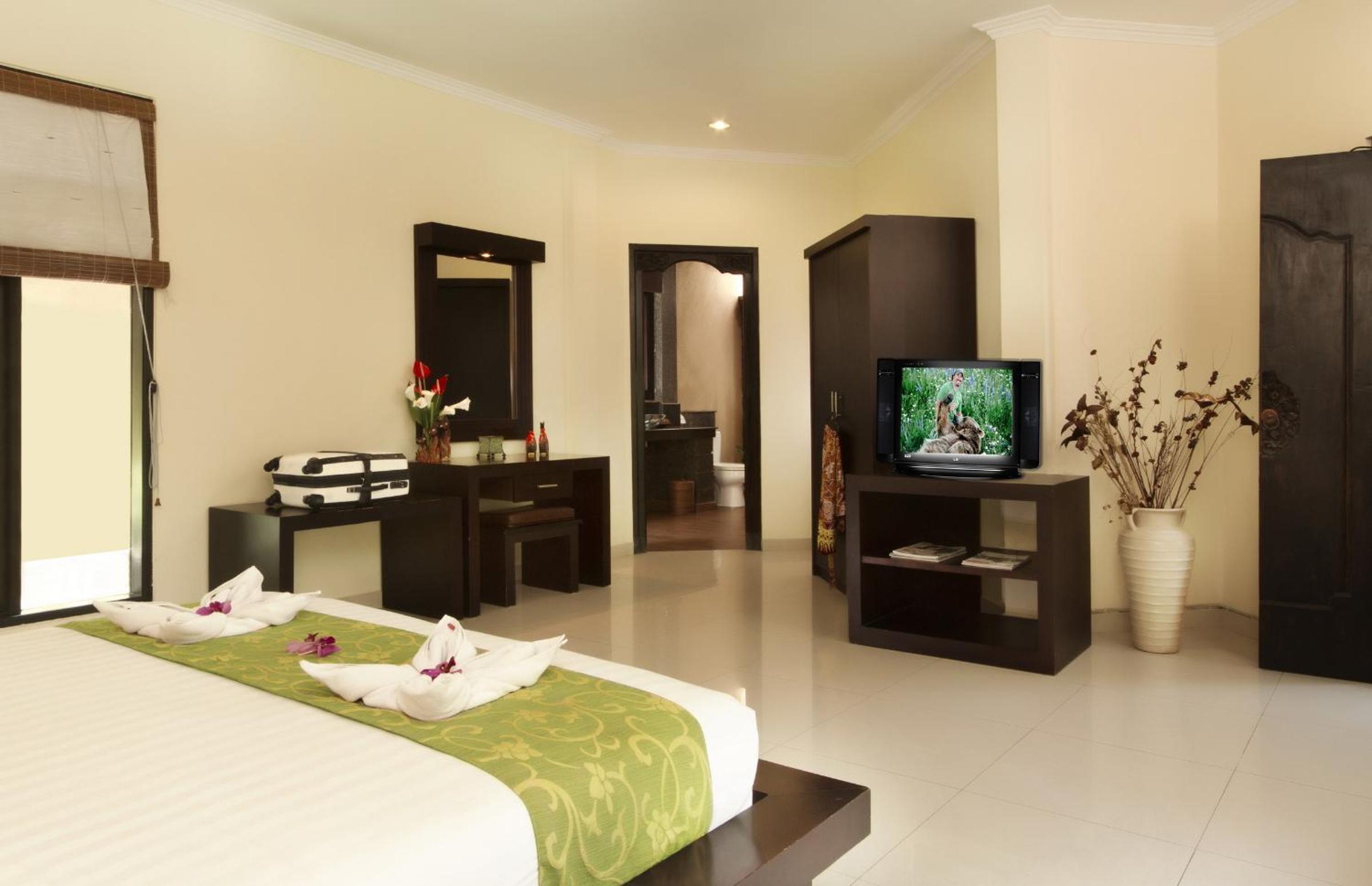 One-Bedroom Villa with Garden View - Photo 1