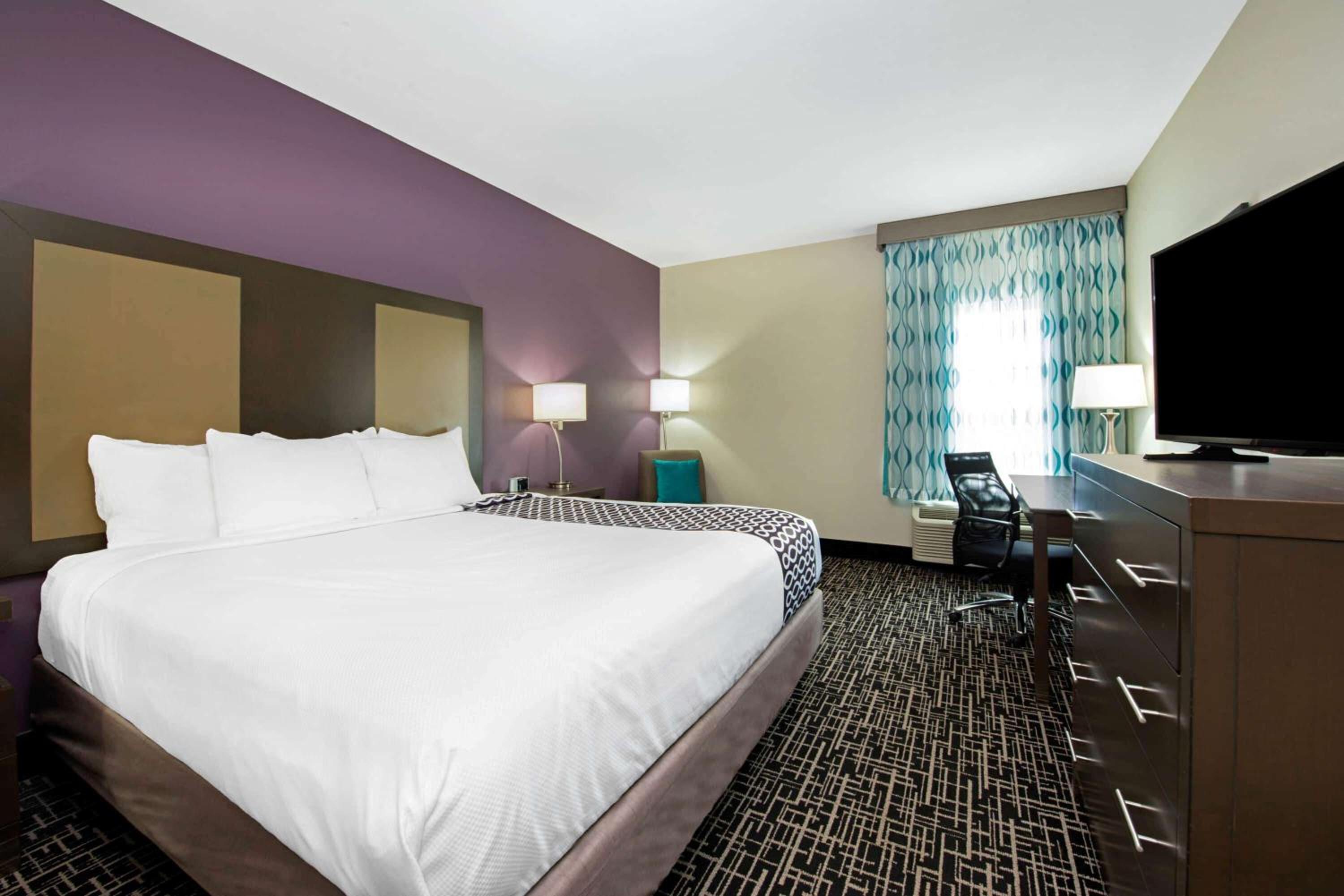 La Quinta by Wyndham Lake Charles - Westlake
