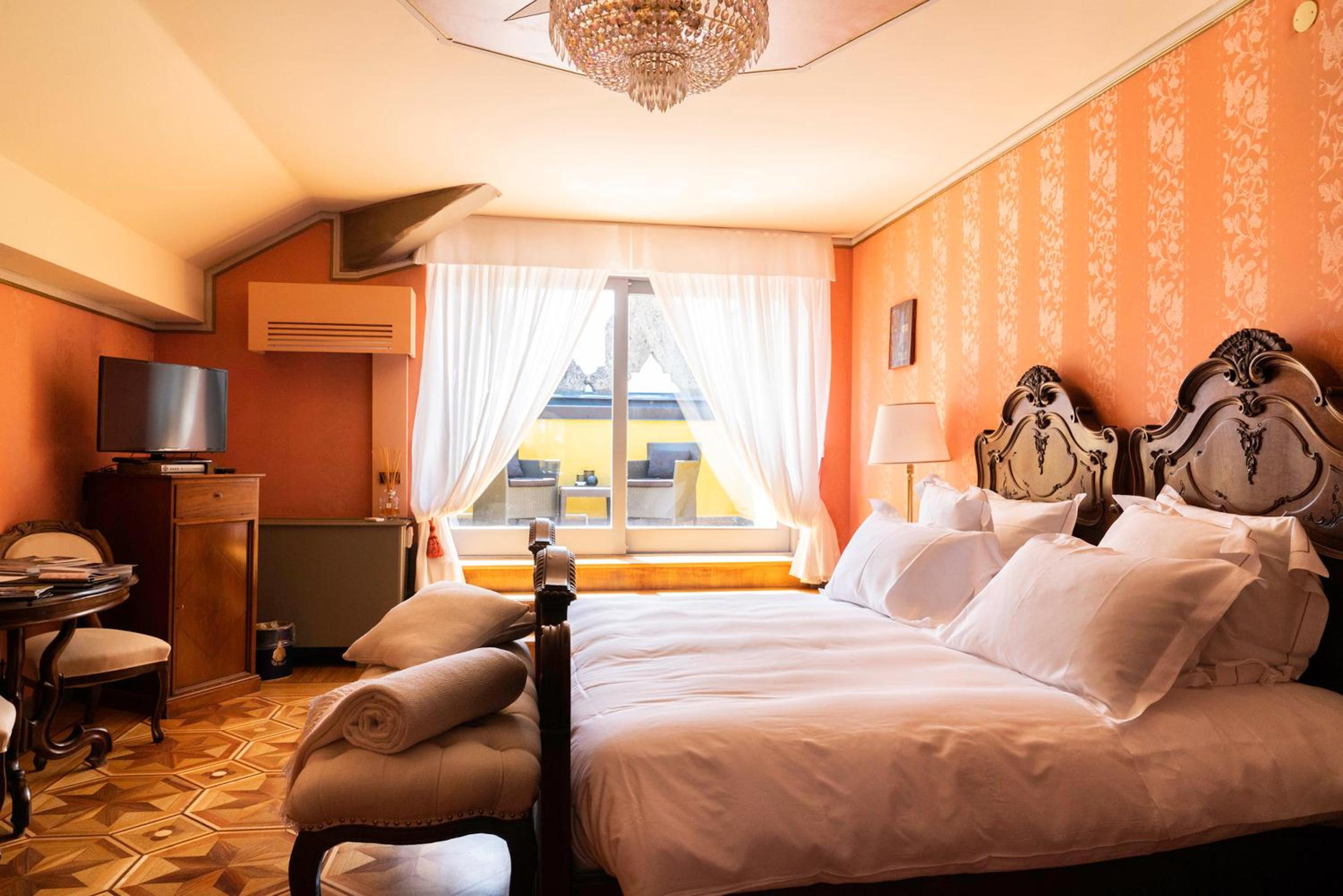 Classic Double or Twin Room - Photo 1