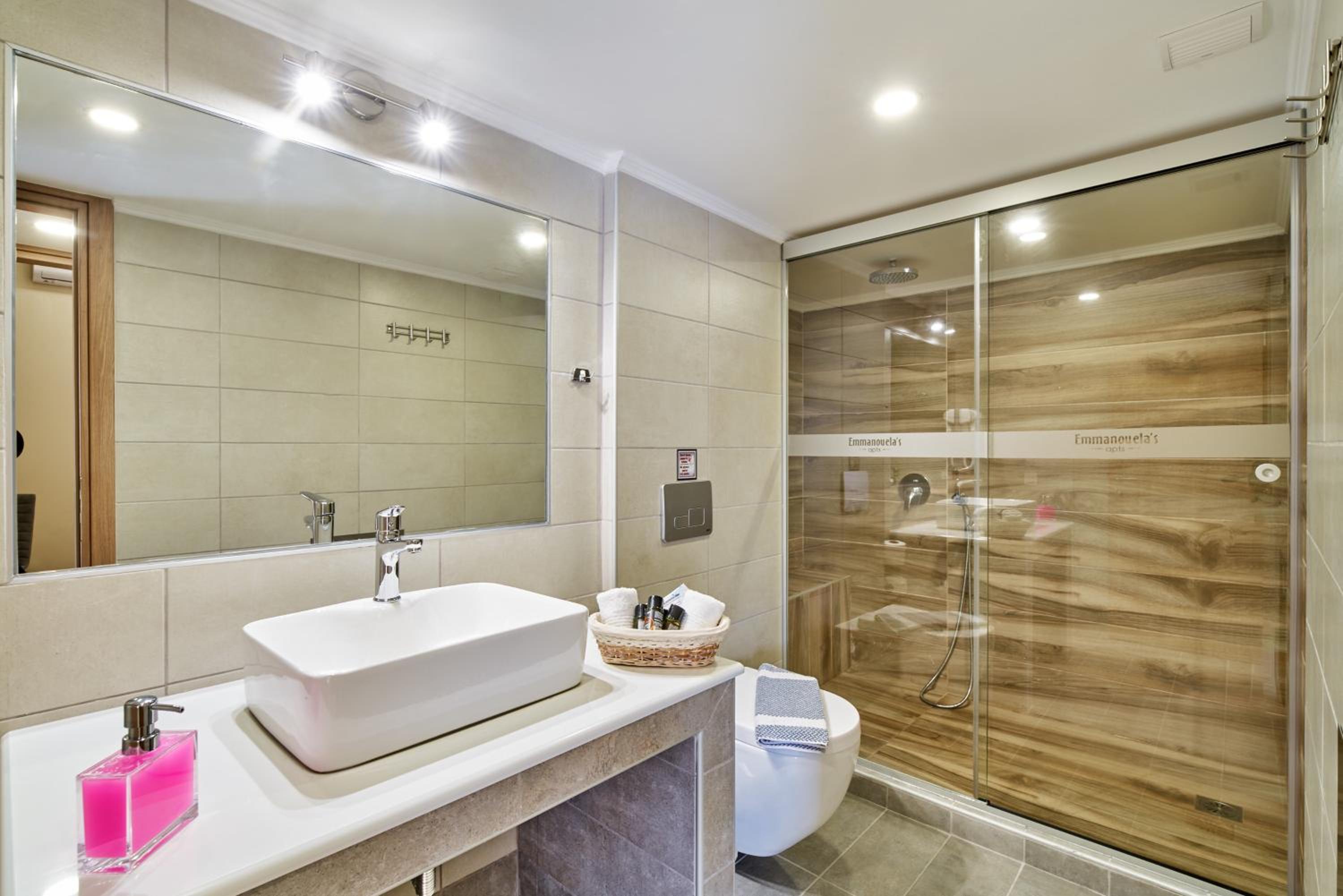 Superior Apartment photo 2