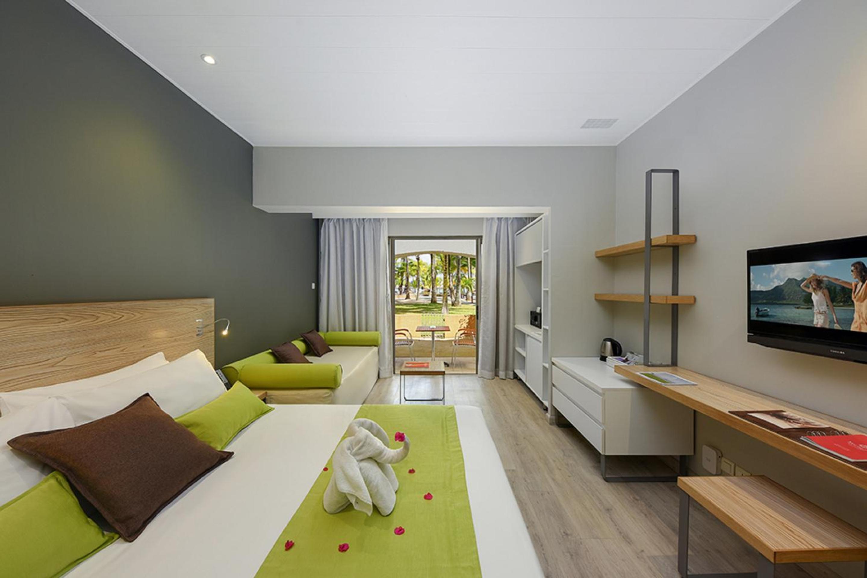 Superior Room - Honeymooners Only