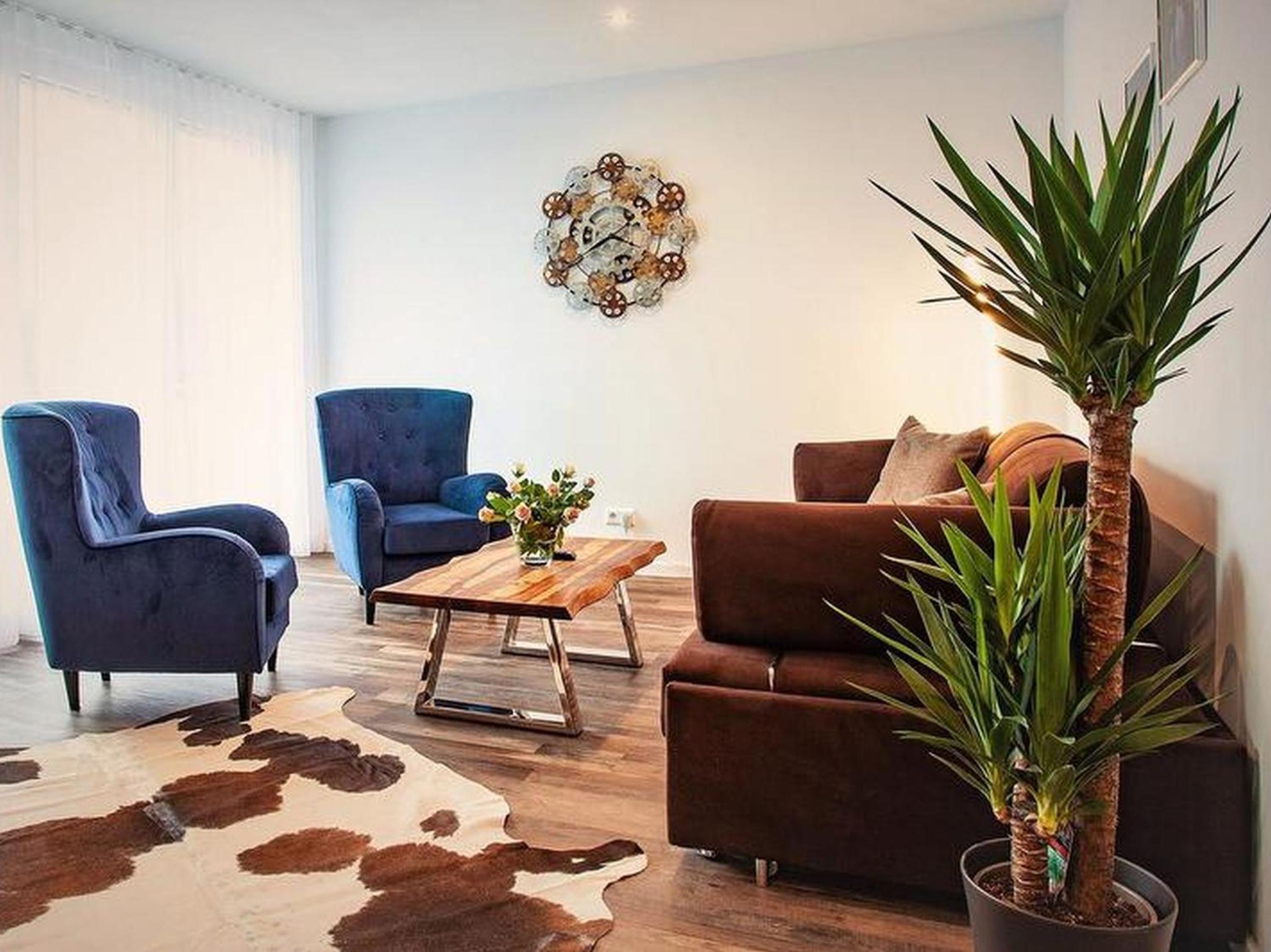 Superior One-Bedroom Apartment with Balcony