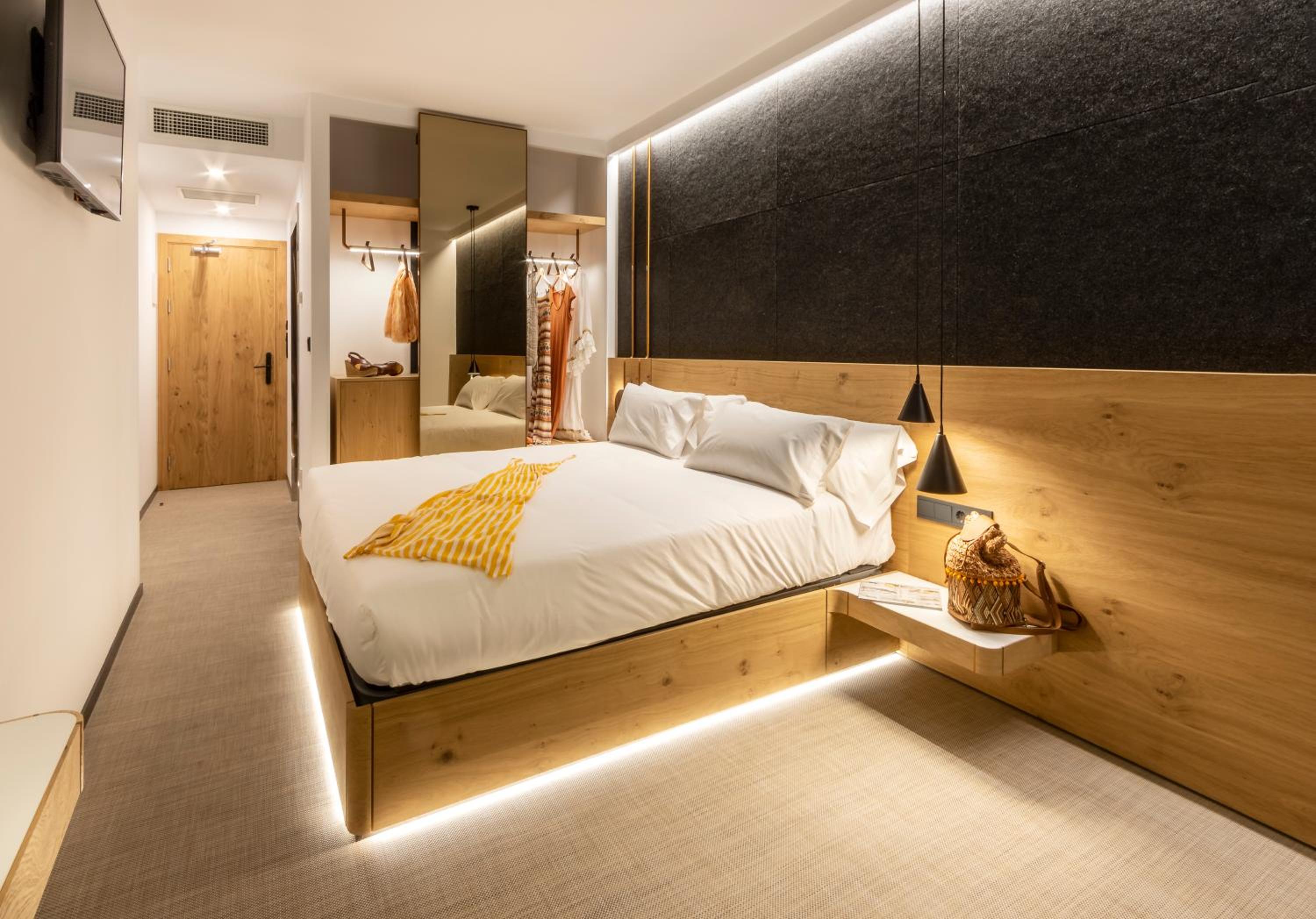 Habitación Doble Estándar o con Dos Camas Individuales.