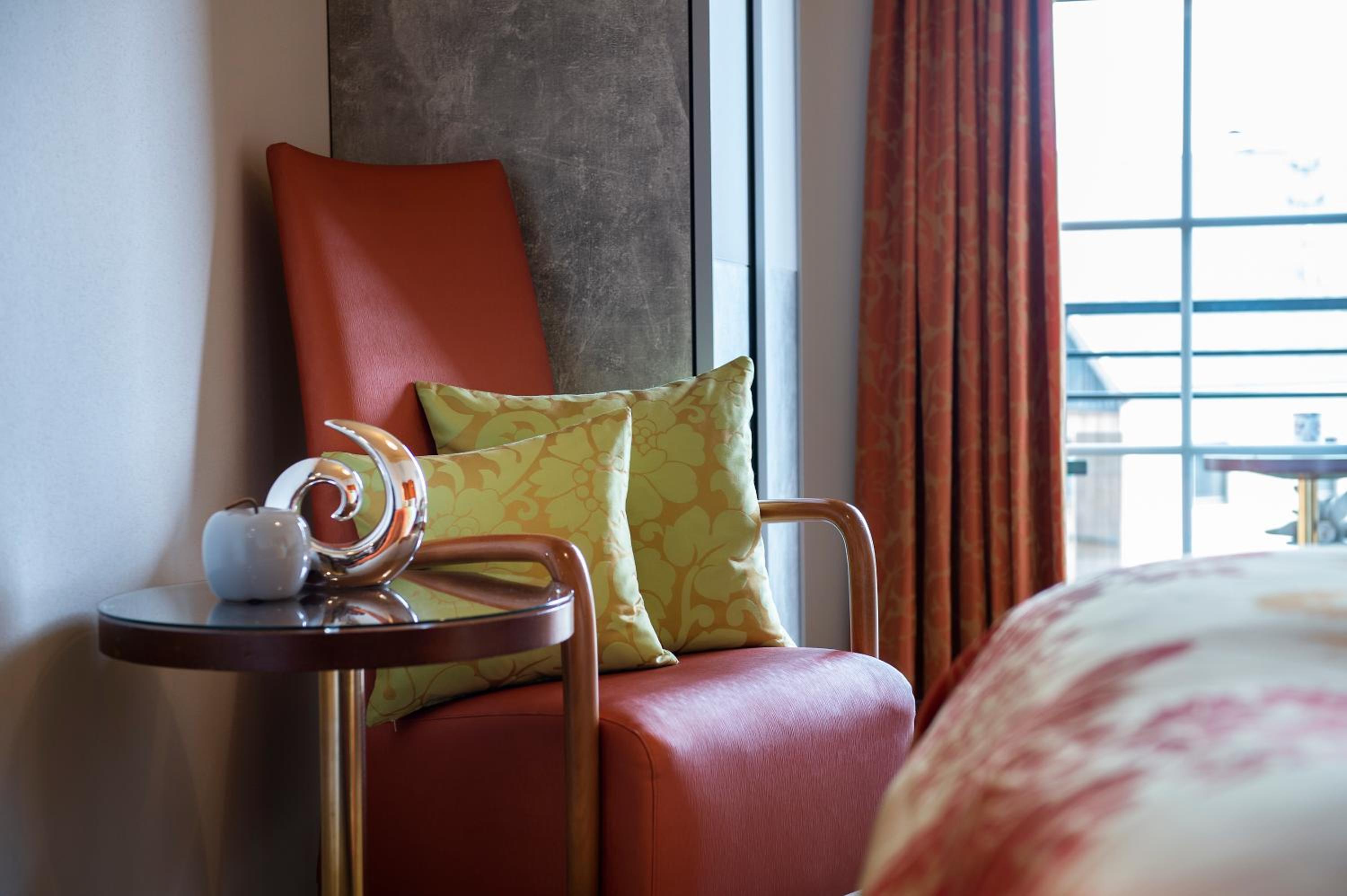 One-Bedroom Apartment - Photo 7