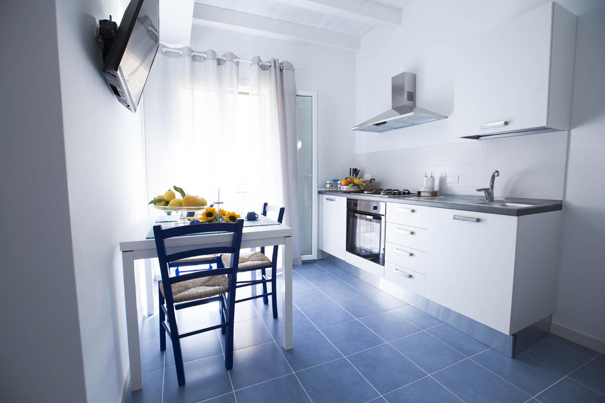 Apartment With Balcony - Annex photo 3