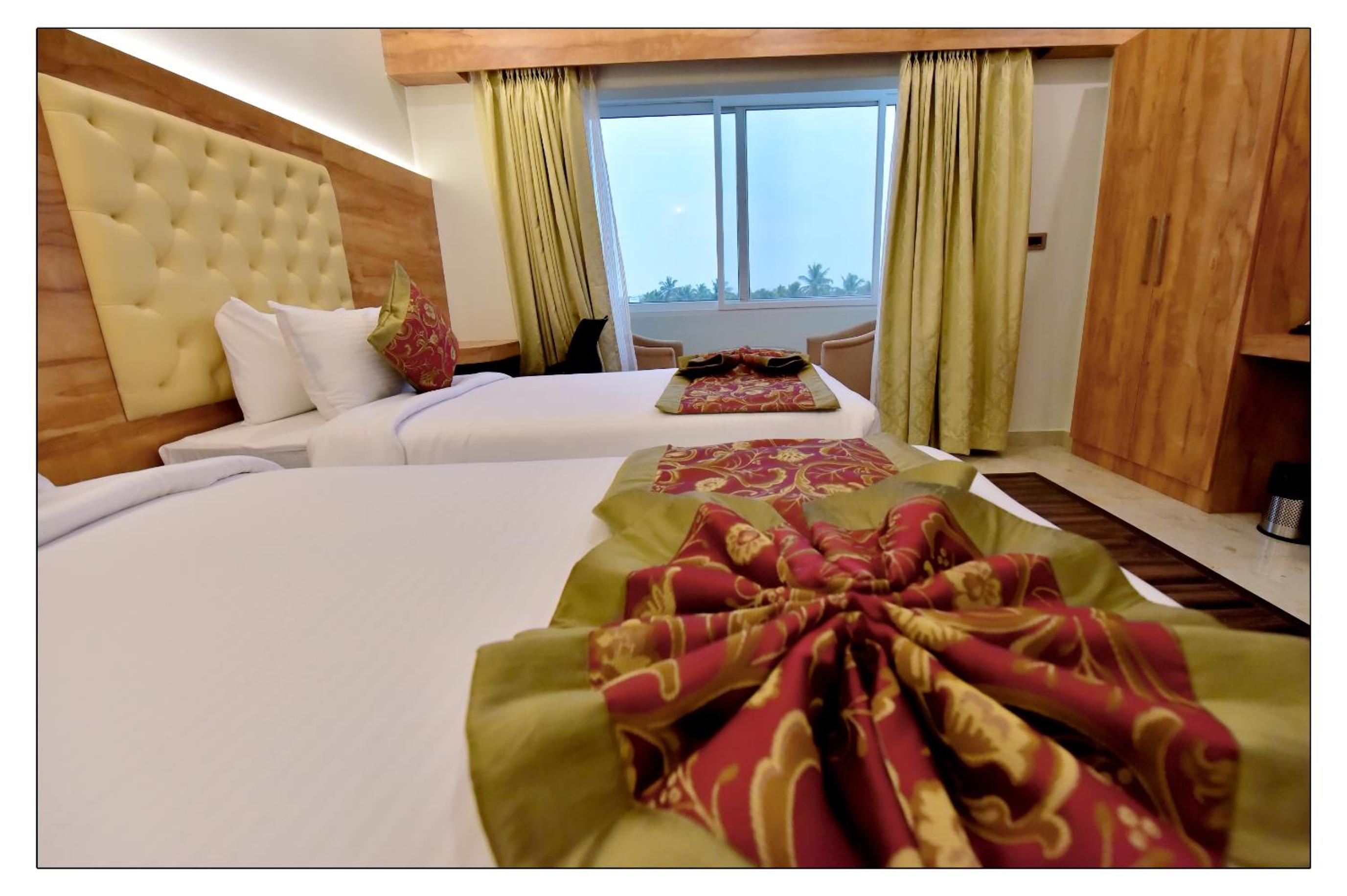 Superior Double or Twin Room - Photo 8