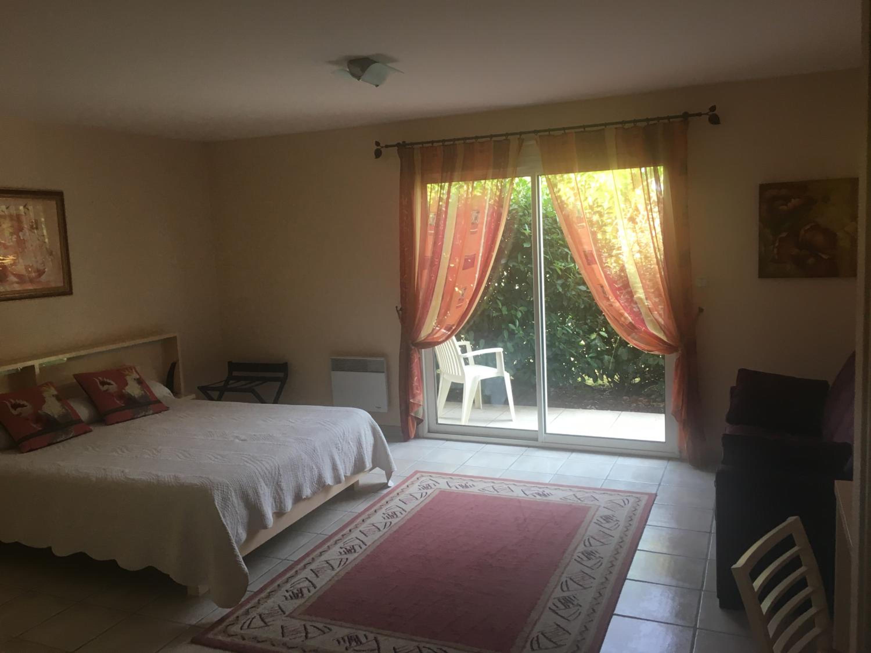 Double Room photo 3