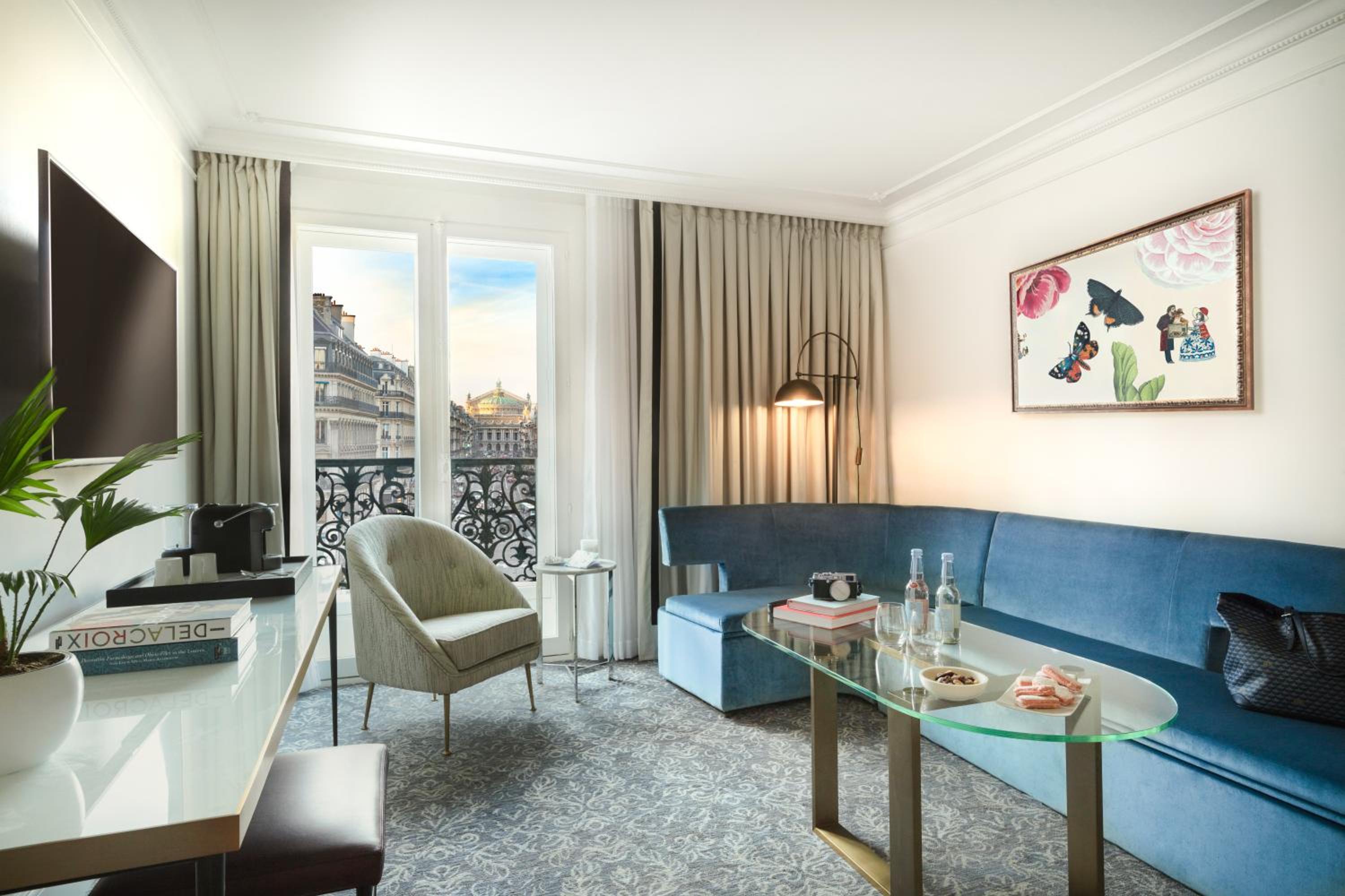 Executive Suite (Non Smoking) thumbnail 6