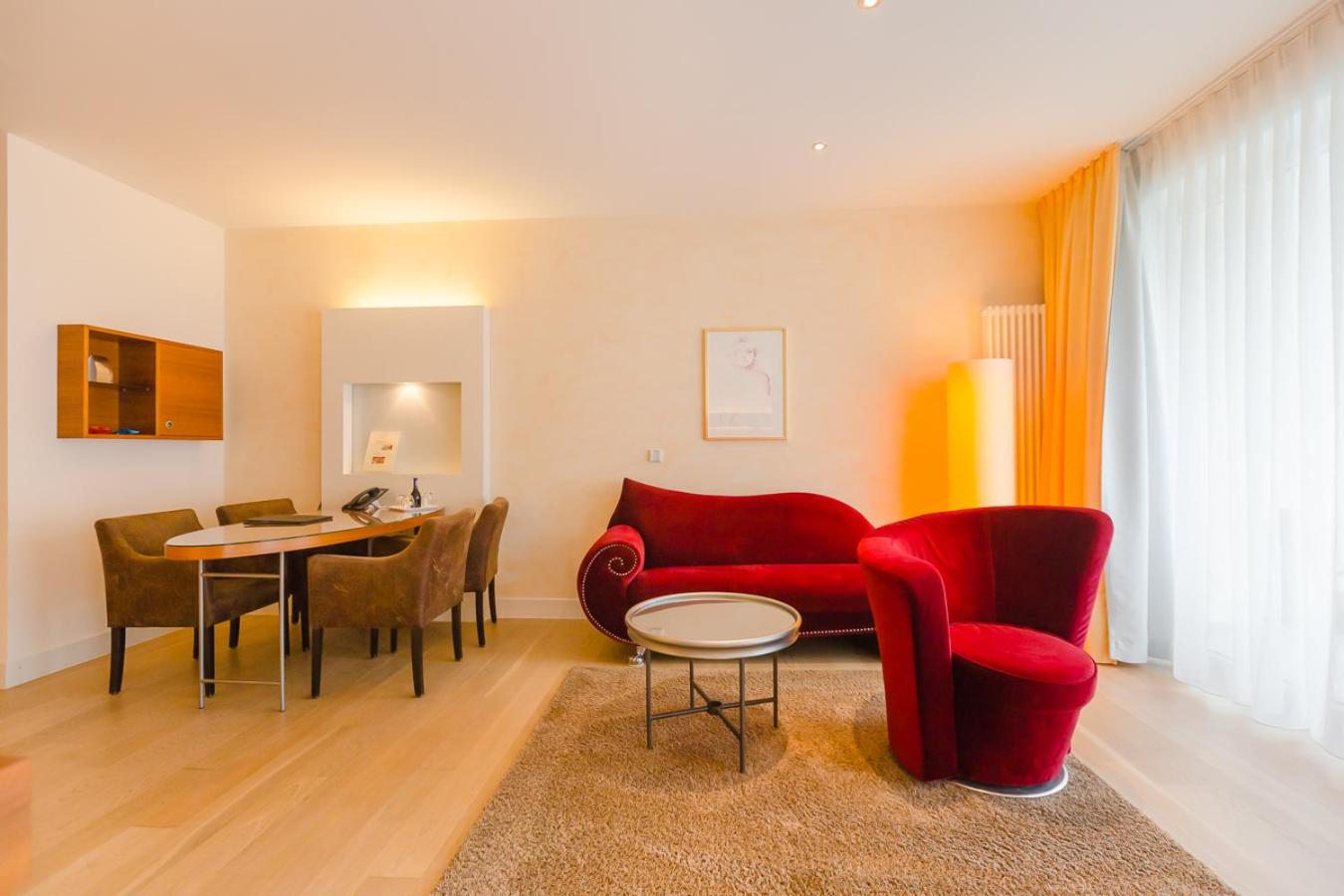 Grand Suite (Caracalla view)
