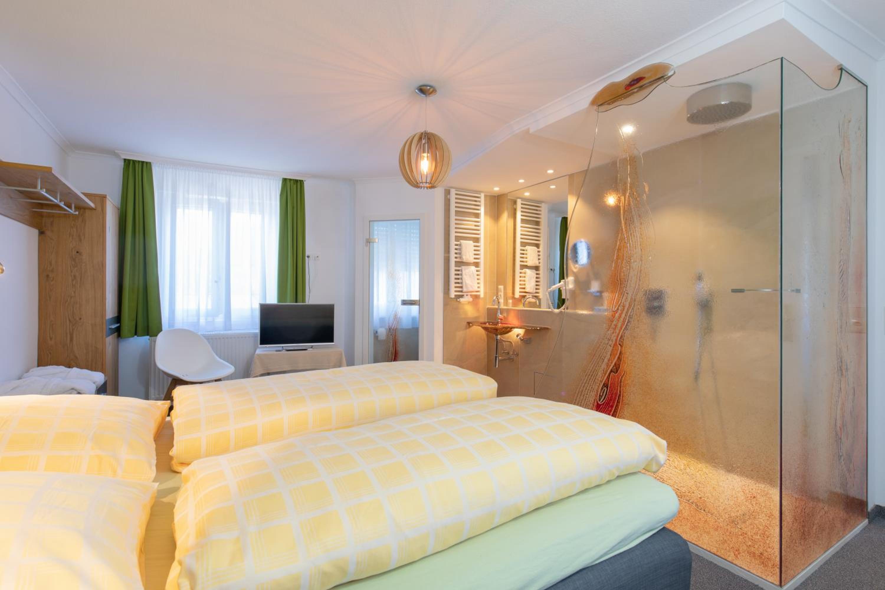 Deluxe Double Room - Photo 4