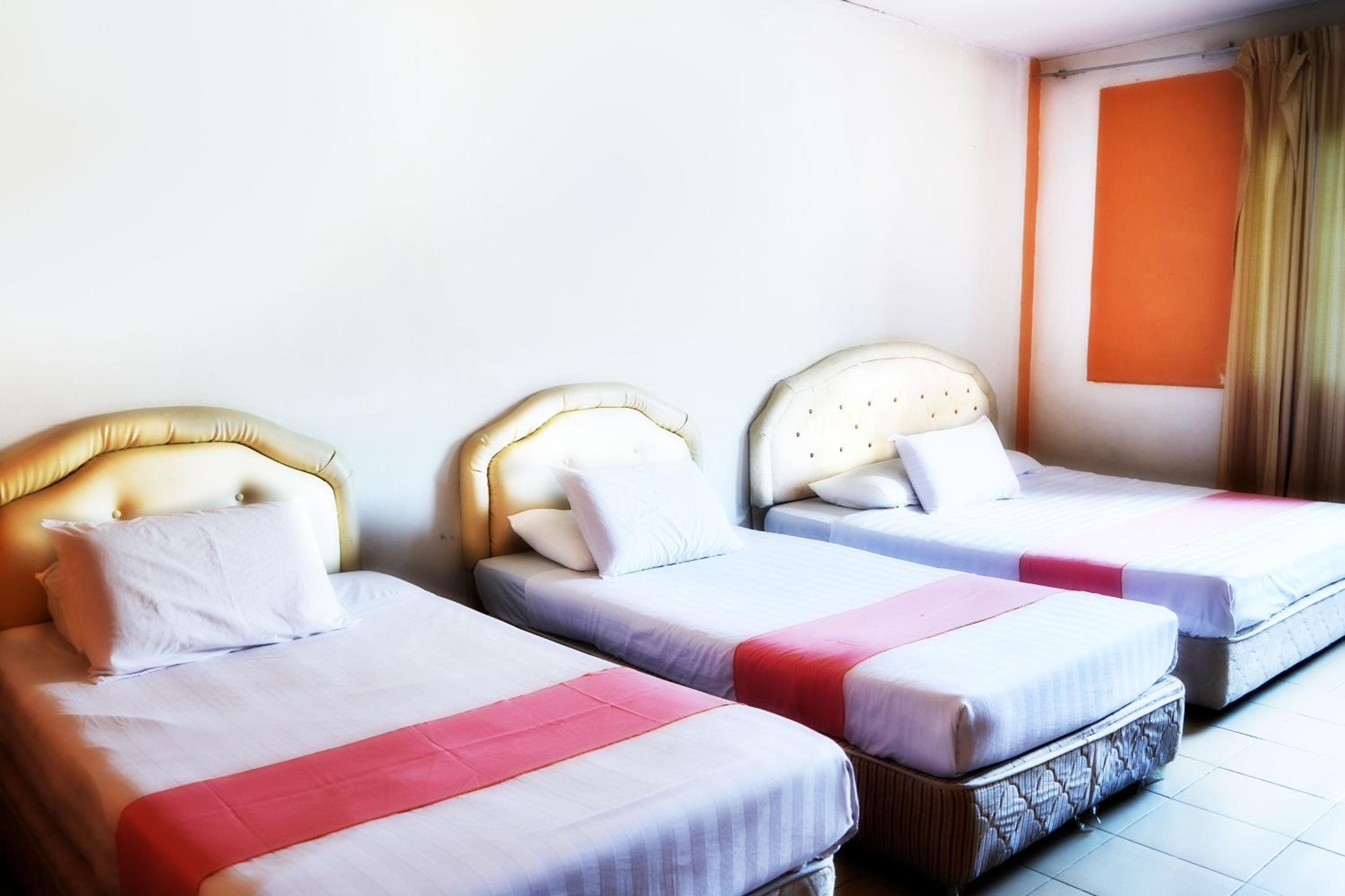 Classic Quadruple Room