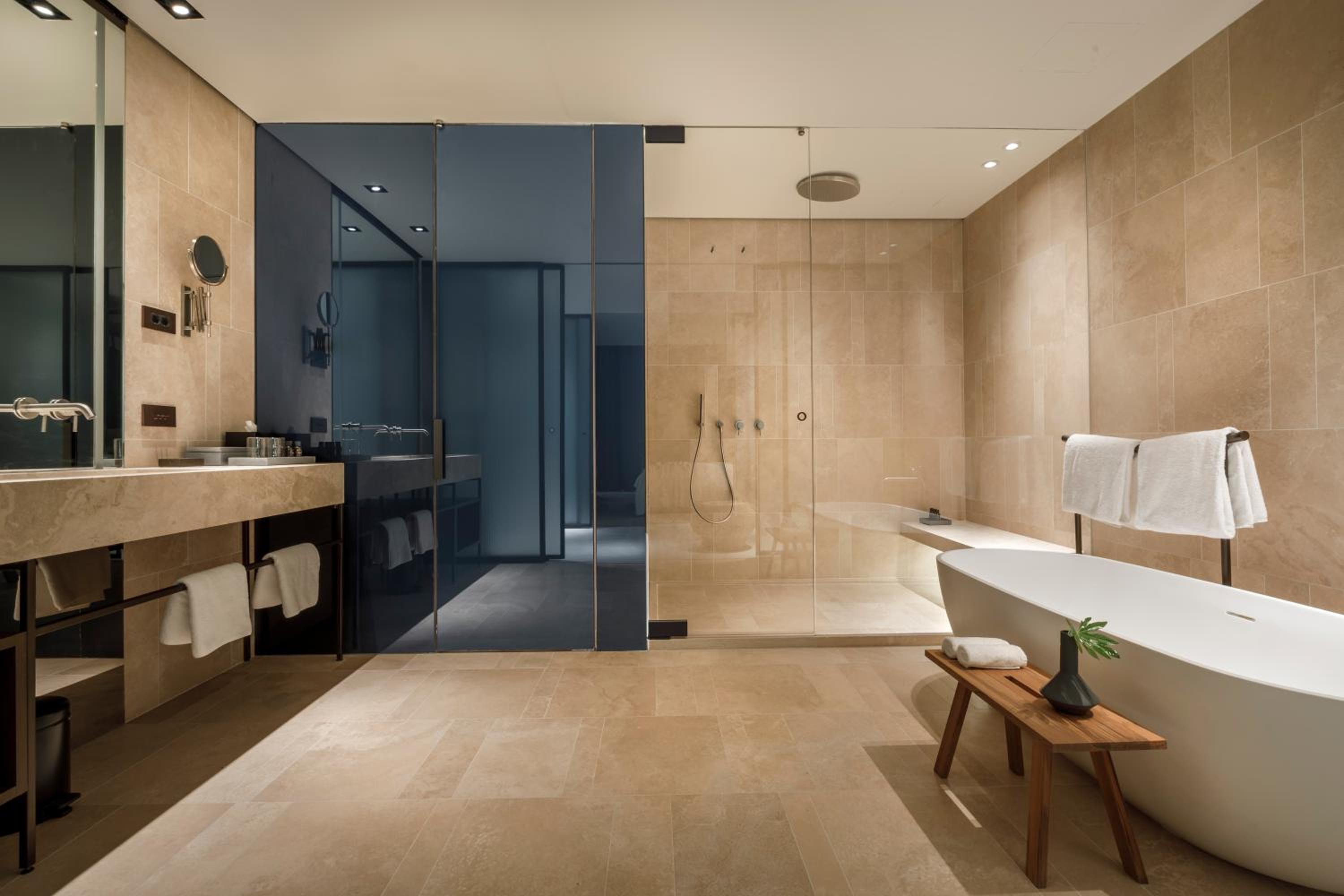 Hideaway Duplex Suite thumbnail 5