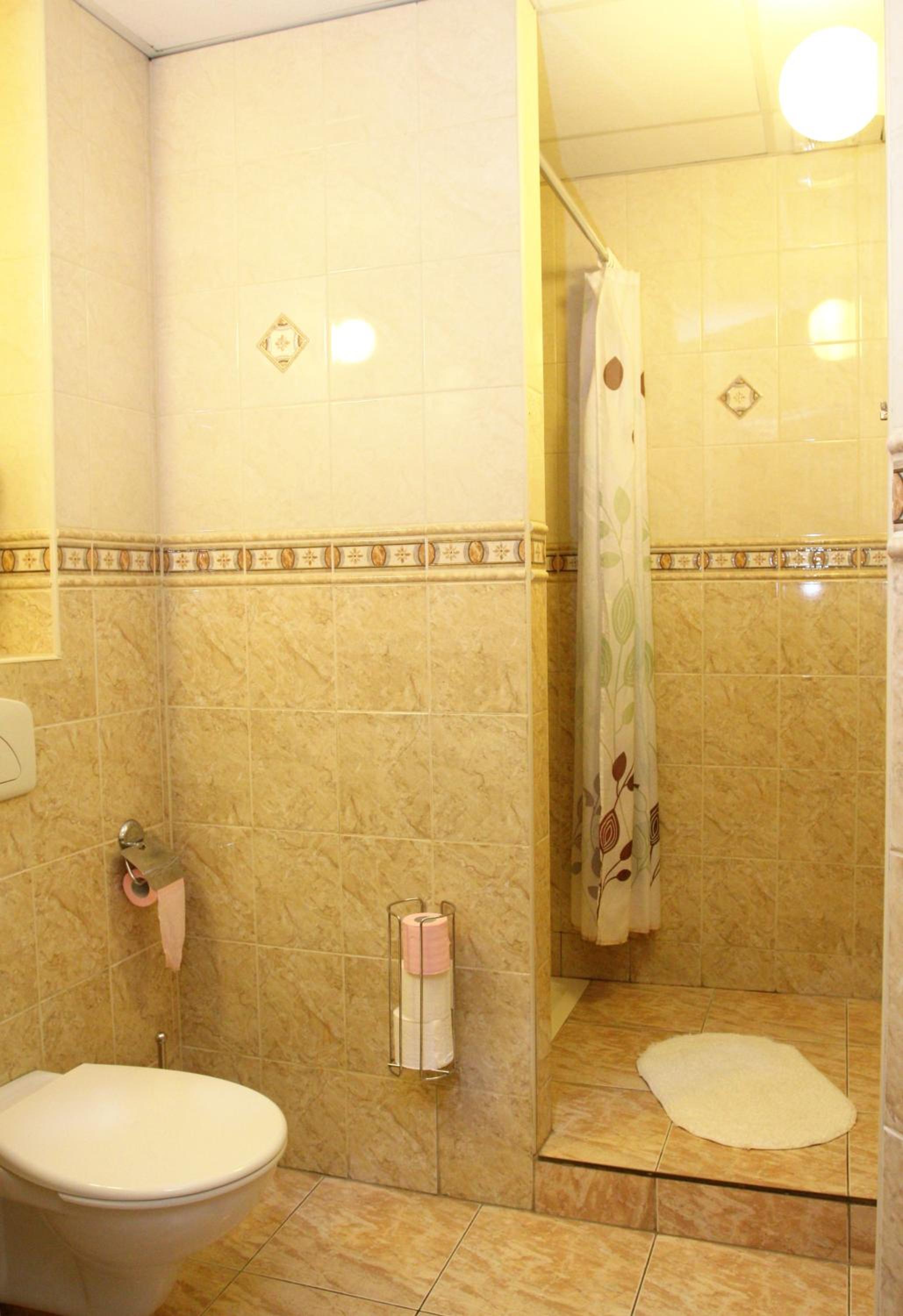 Large Twin Room photo 3