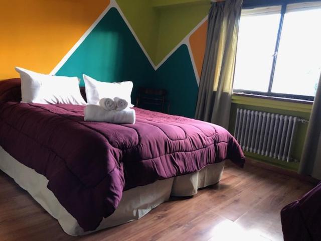 Queen Room photo 1