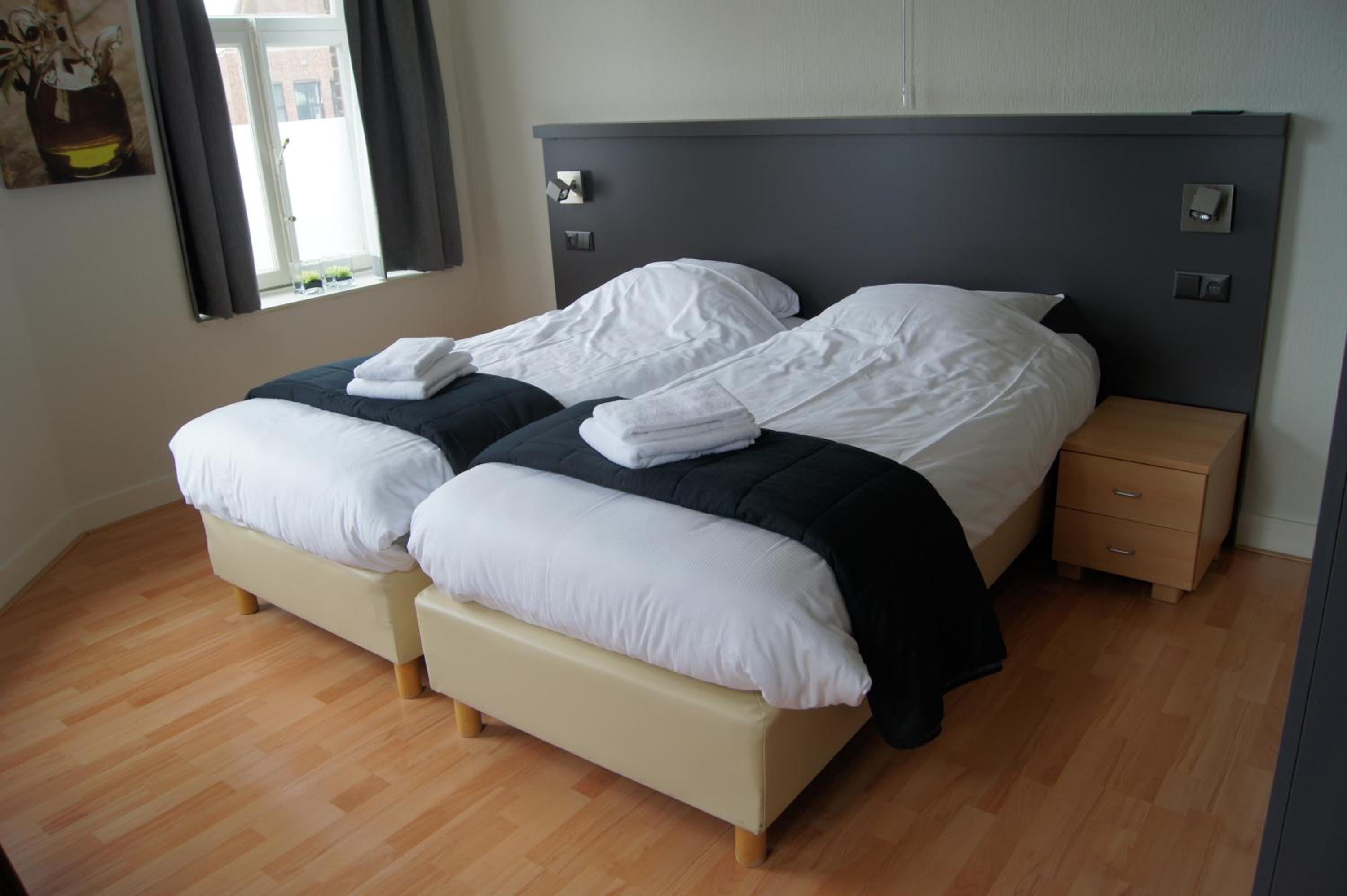 Standard Double Room - Photo 2