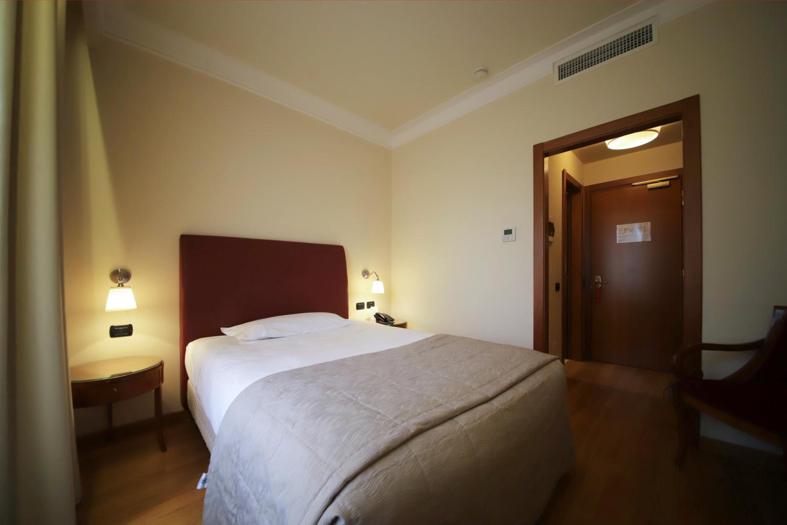 Superior Double Room - Photo 6