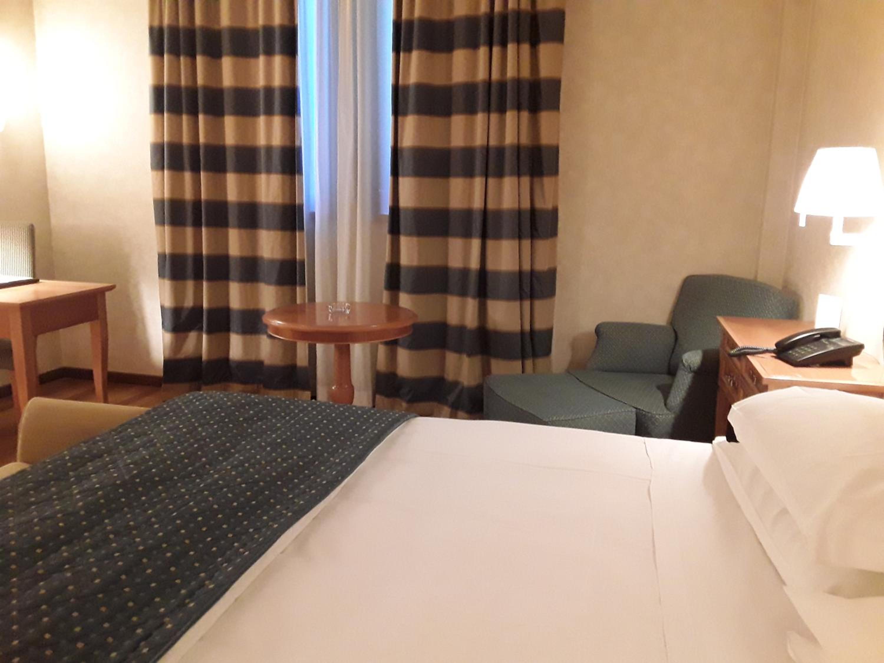 Double Room with Garden View - Photo 2