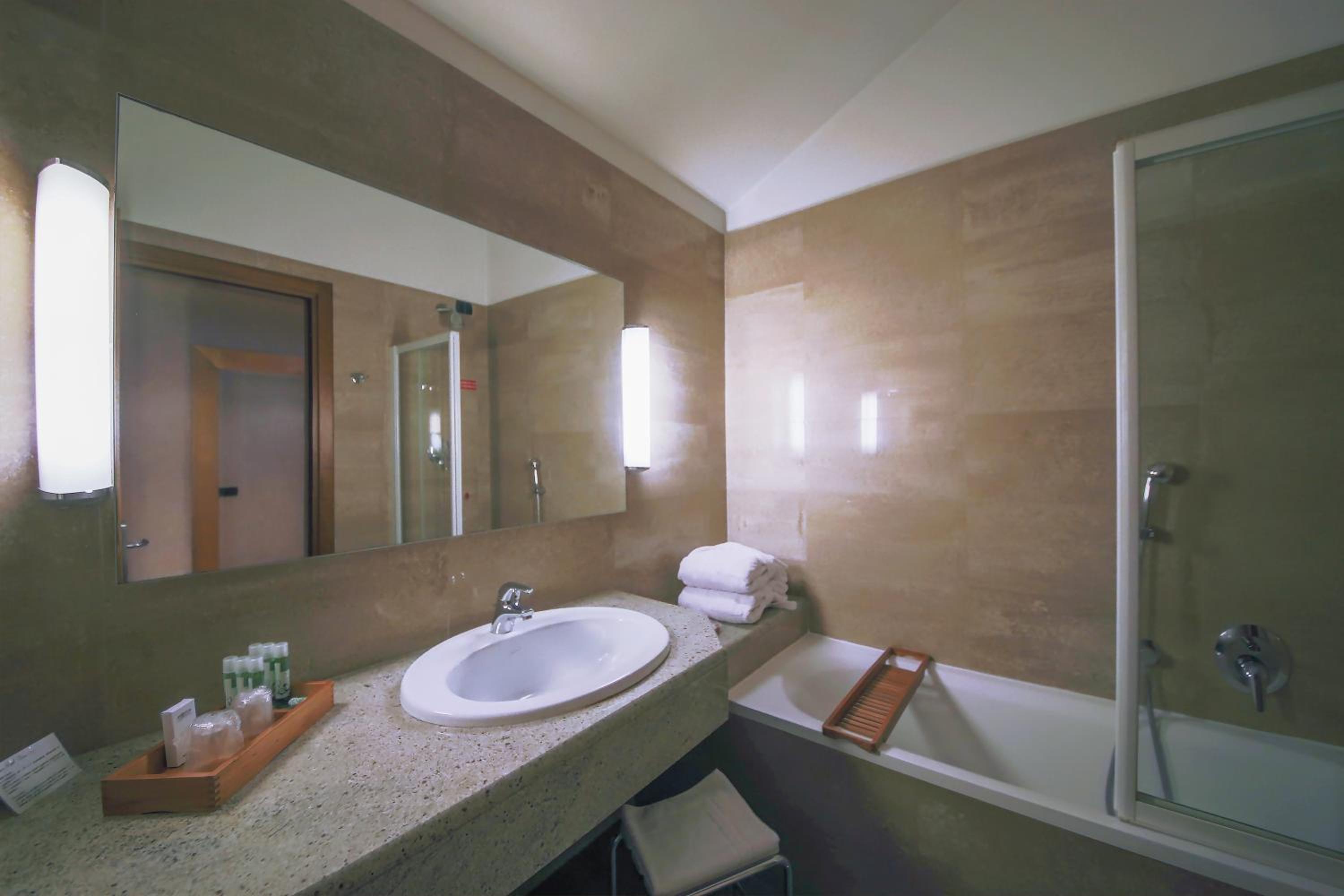 Family Suite - Photo 3