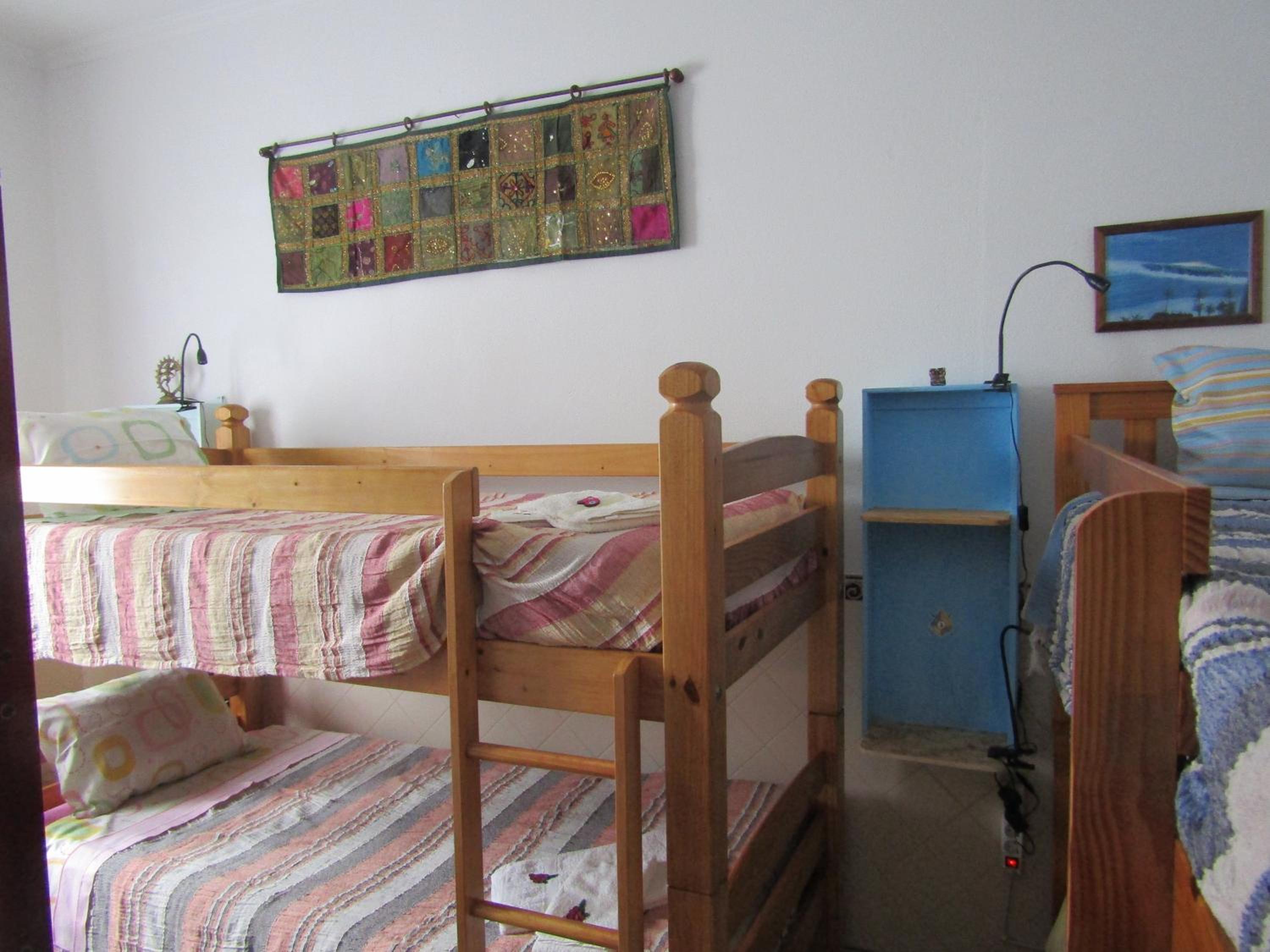 Single Bed in 4-Bed Dormitory Room photo 2