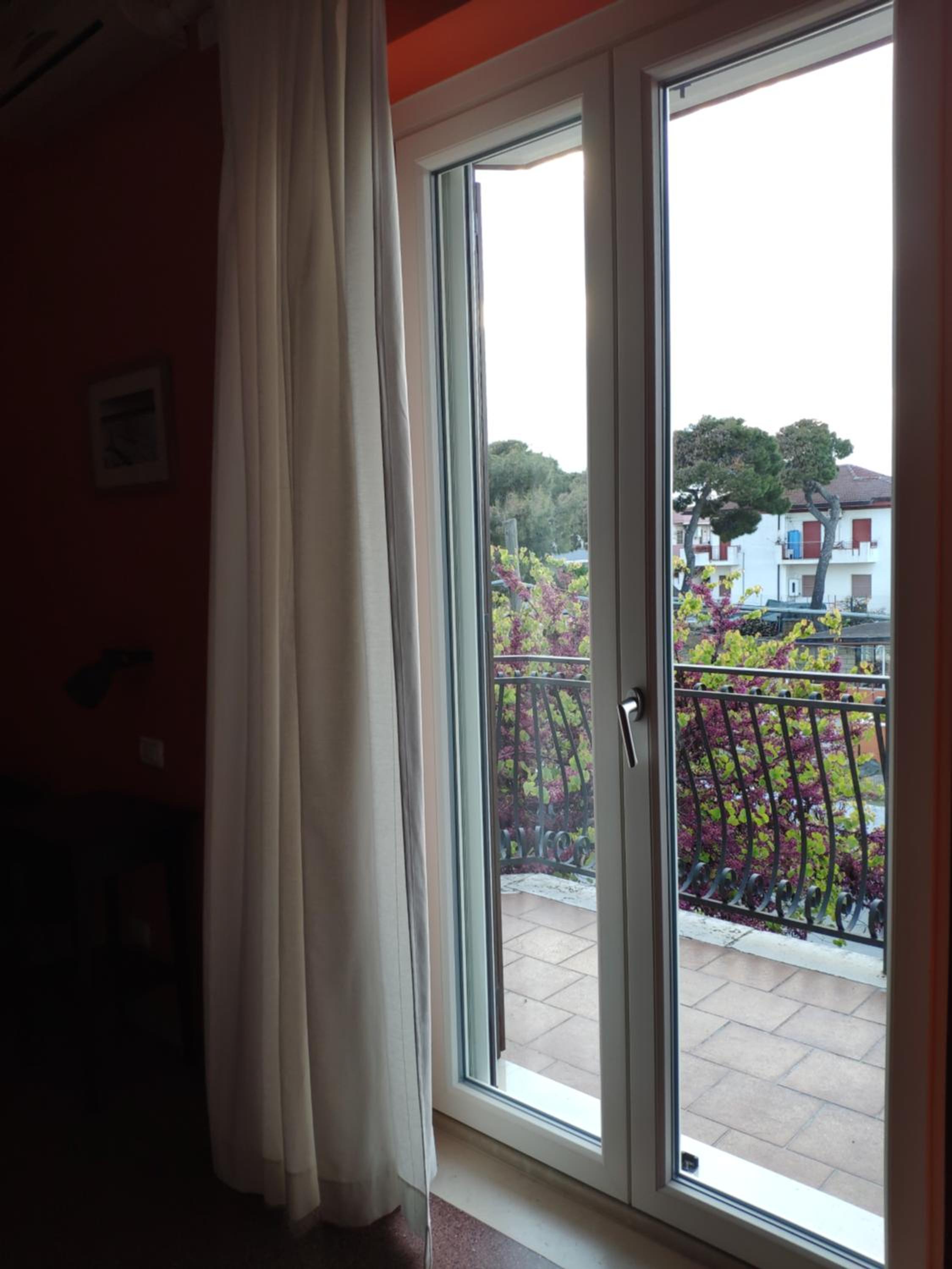 Triple Room - Photo 8
