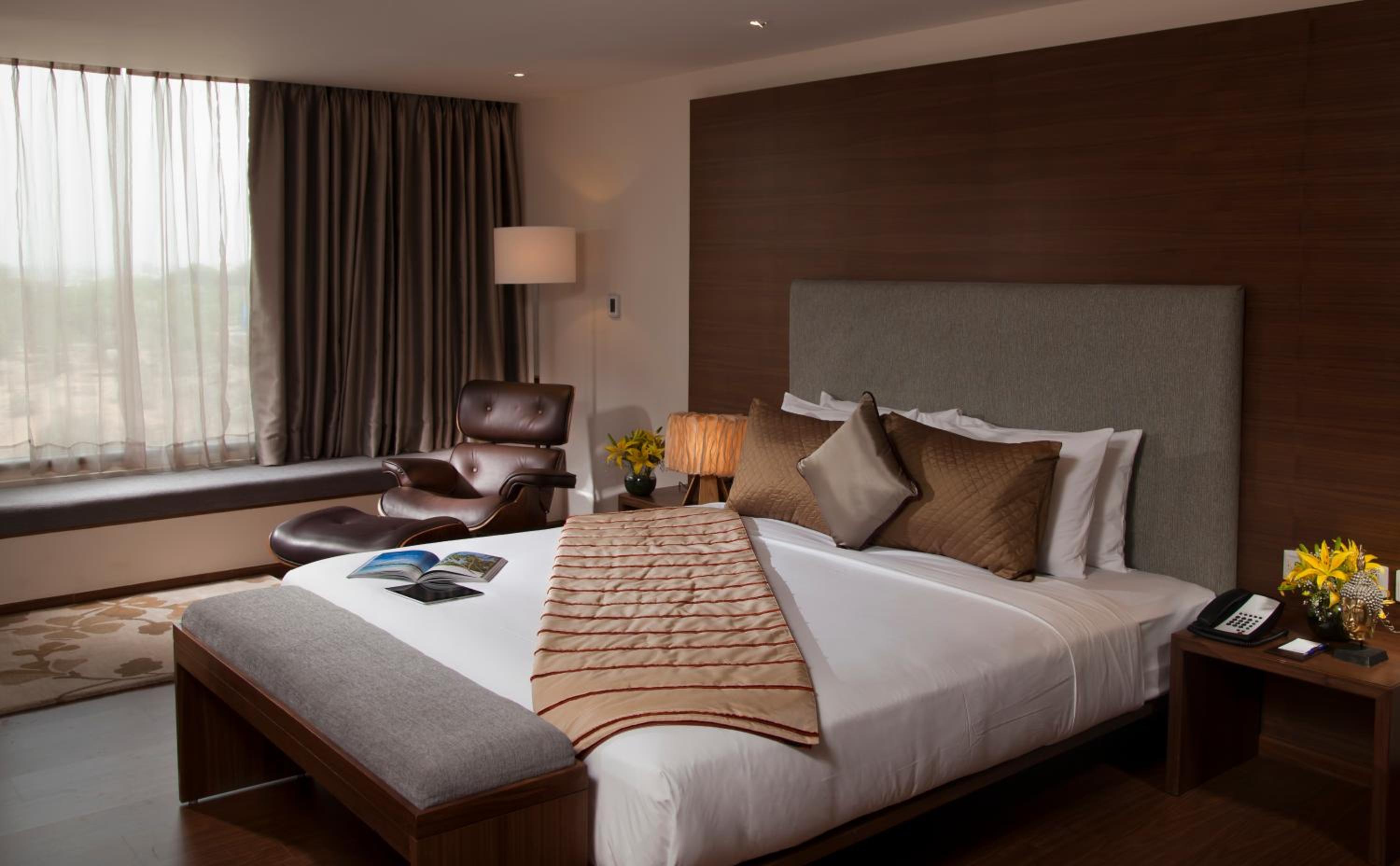 Business Class Room with 15% Discount on Food and Soft Beverages Business Class Room with 15% Discount on Food and Soft Beverages