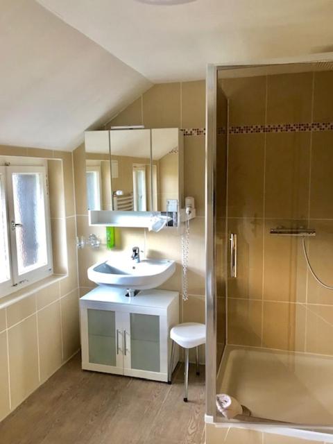 Junior Suite with Balcony - Photo 2