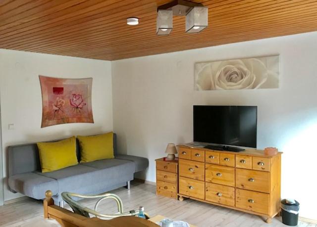 Junior Suite with Balcony - Photo 4