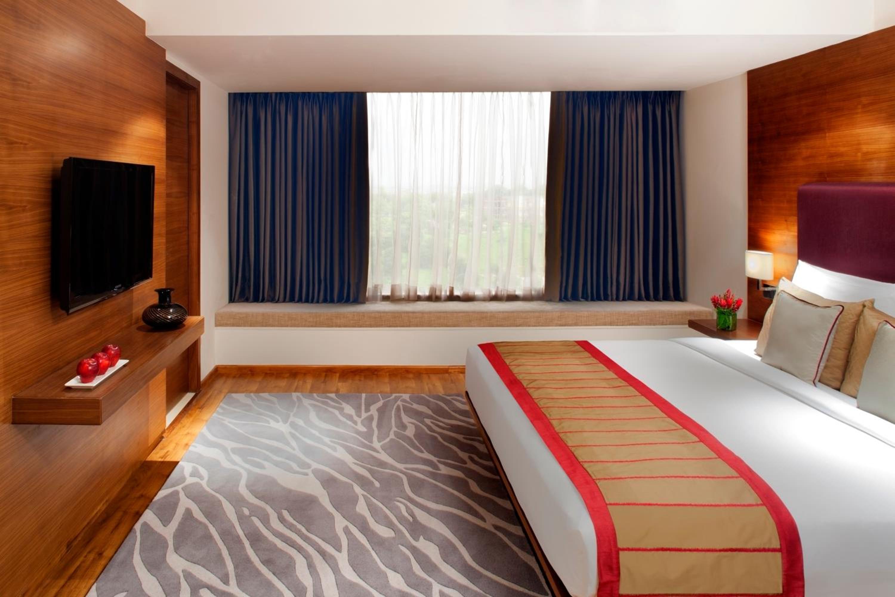 One-Bedroom Suite with 15% Discount on Food and Soft Beverages photo 1