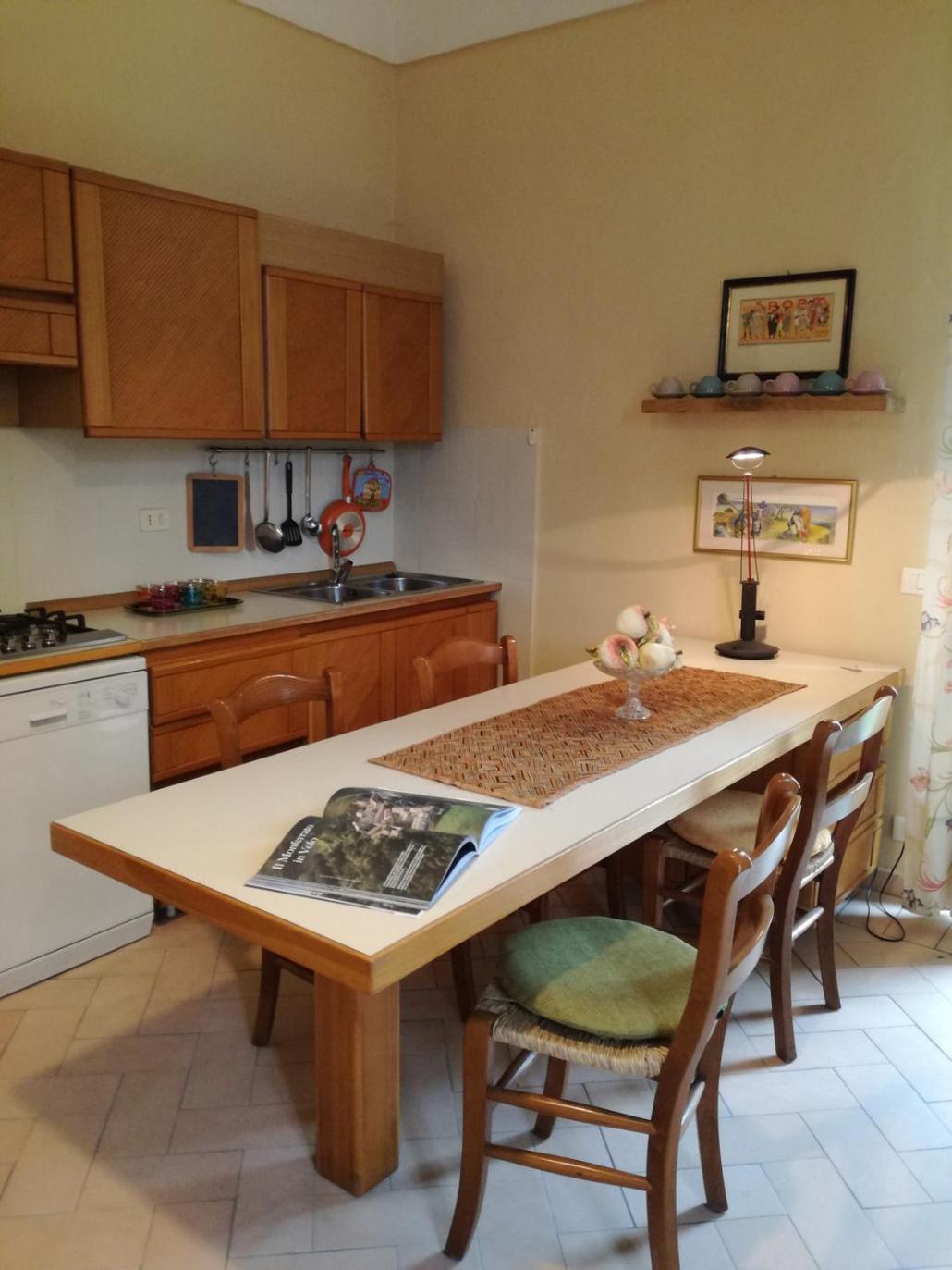 Two-Bedroom House - Photo 10