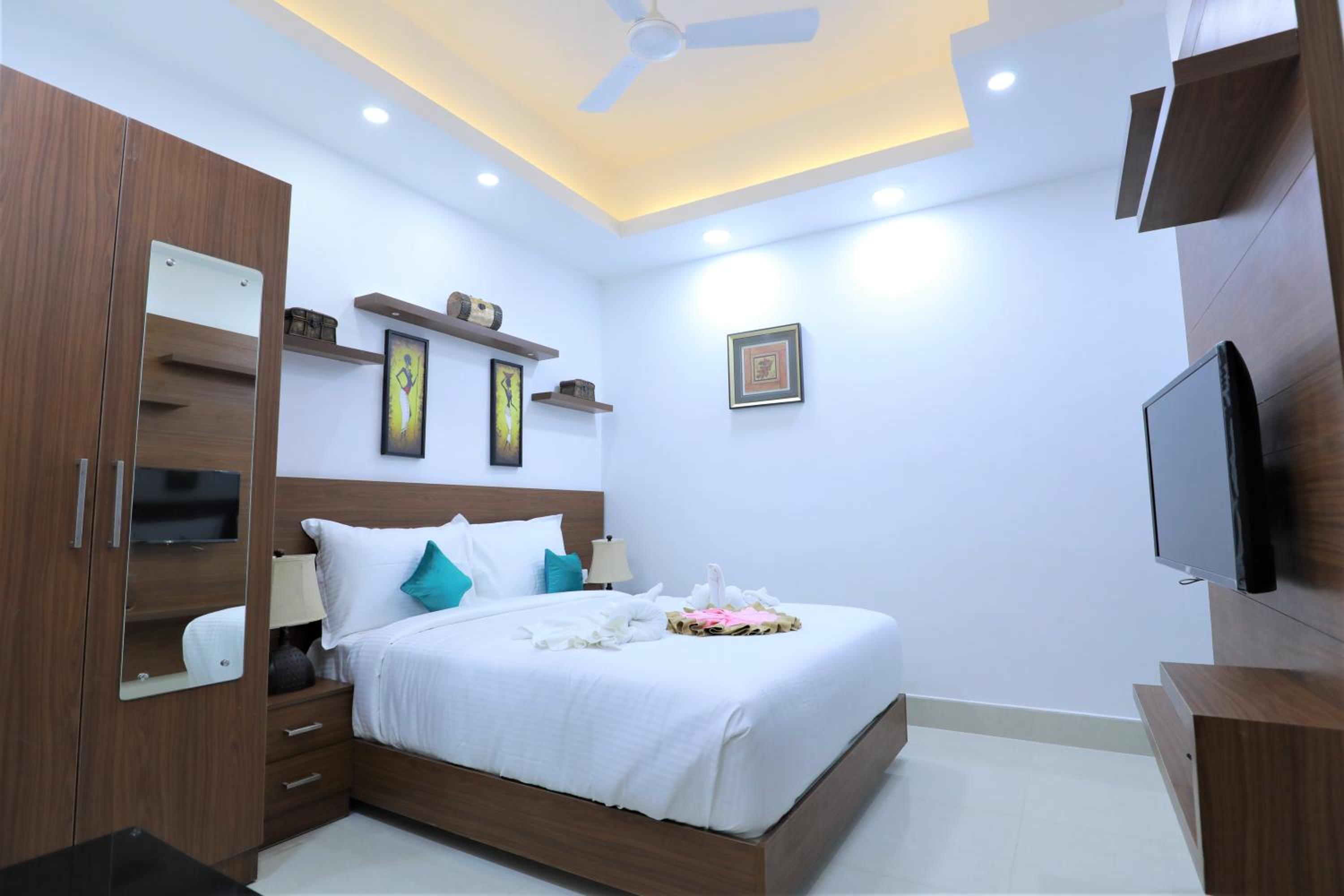 Standard Queen Room - Photo 1