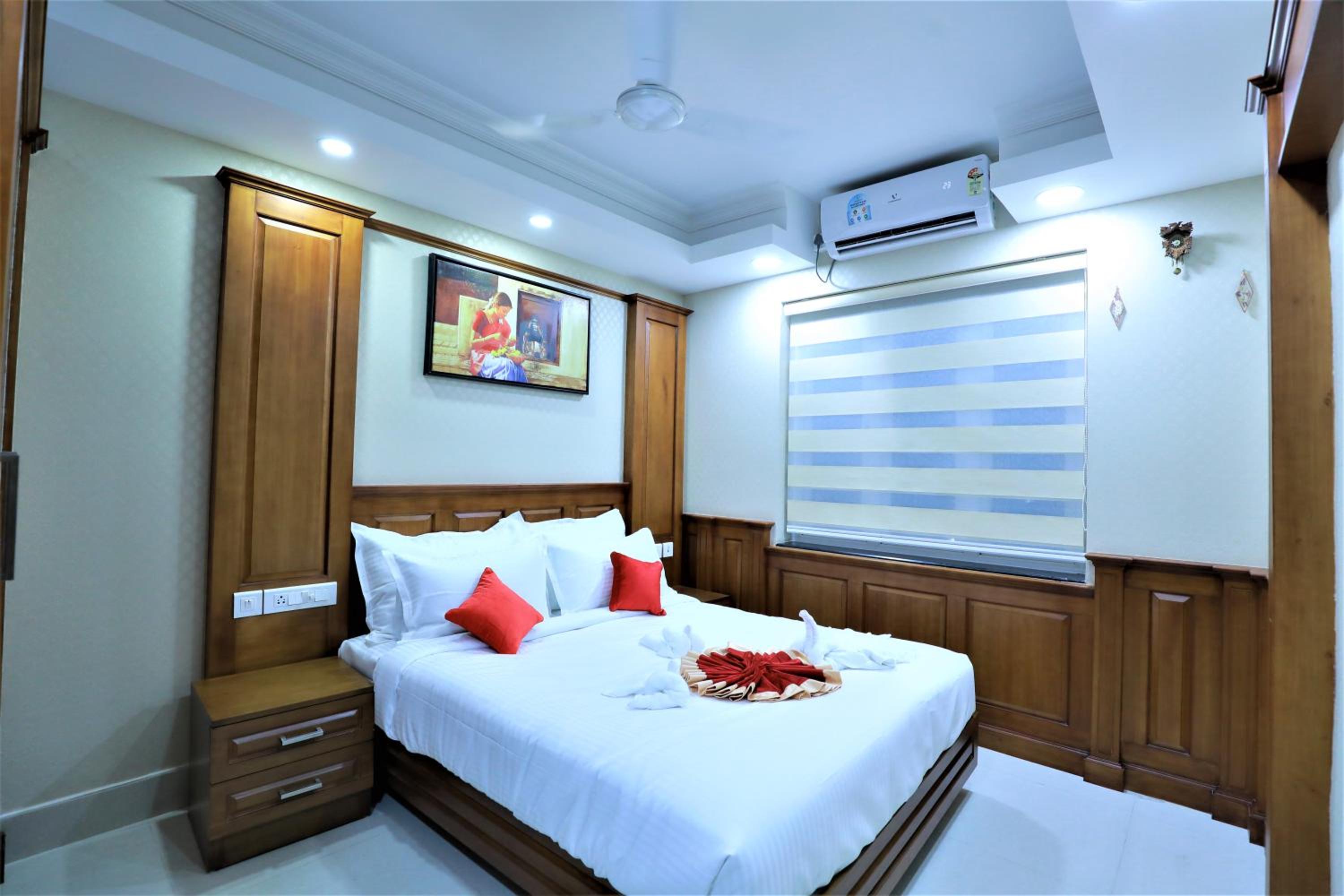 King Suite - Photo 1