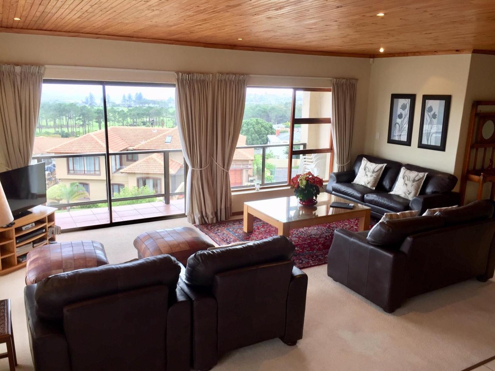 Two-Bedroom Apartment - Upper Level photo 1