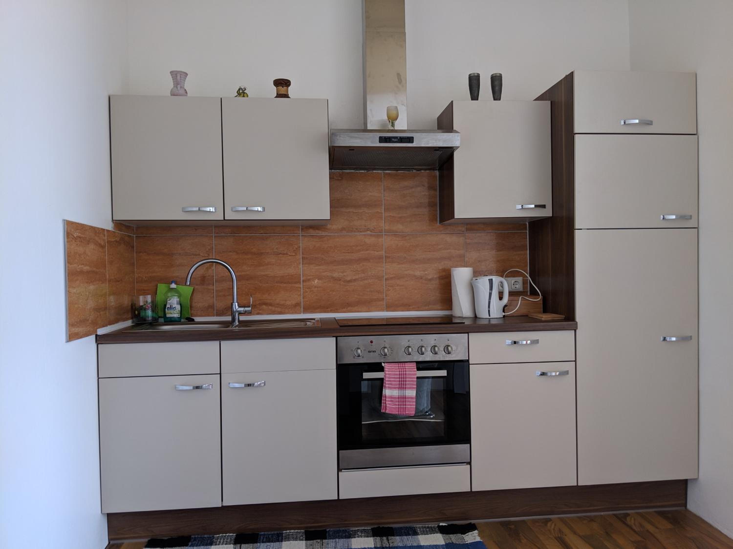 One-Bedroom Apartment - Photo 19