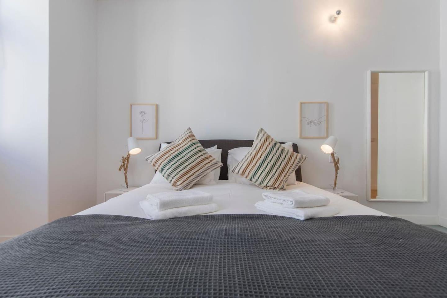 Apartment - Photo 1