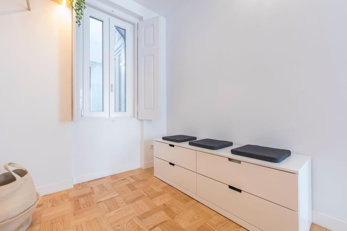 Apartment - Photo 10