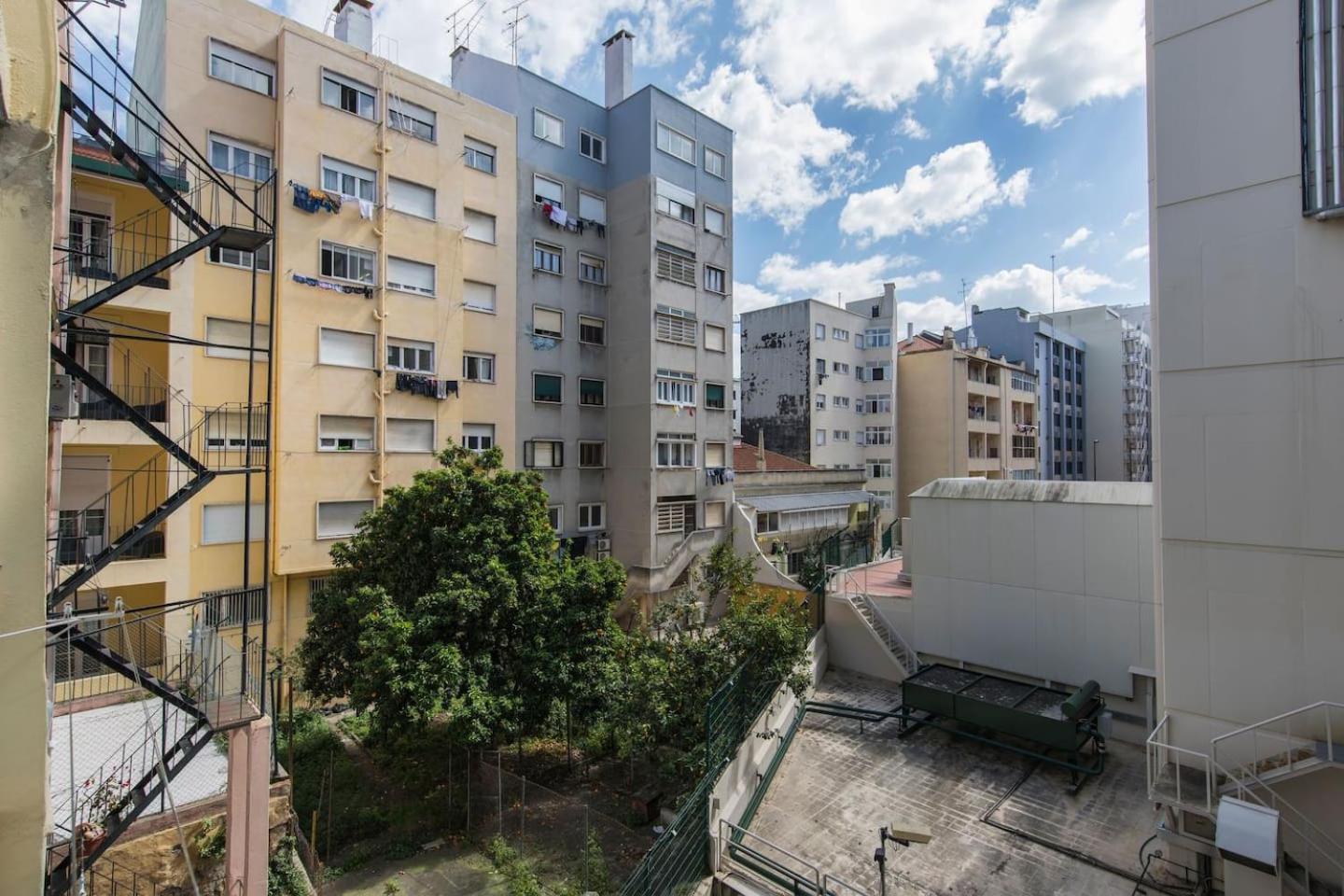 Apartment - Photo 22