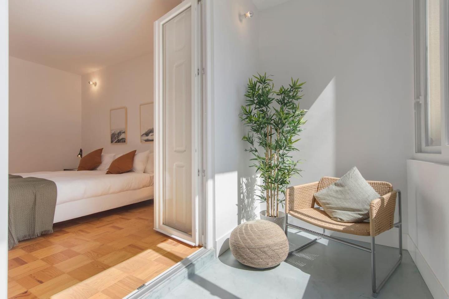 Apartment - Photo 48