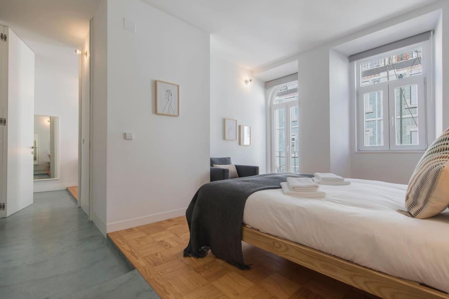 Apartment - Photo 59