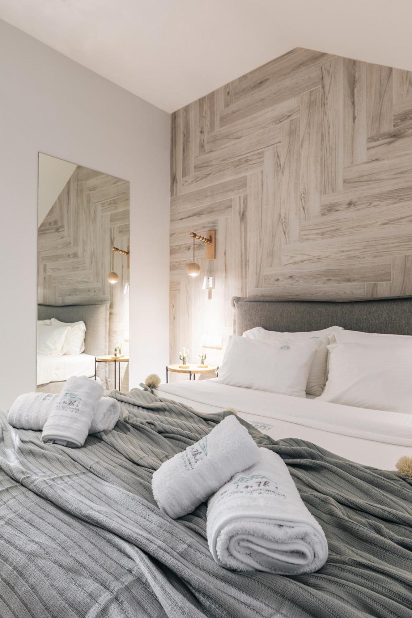 Premium Apartment - Photo 16