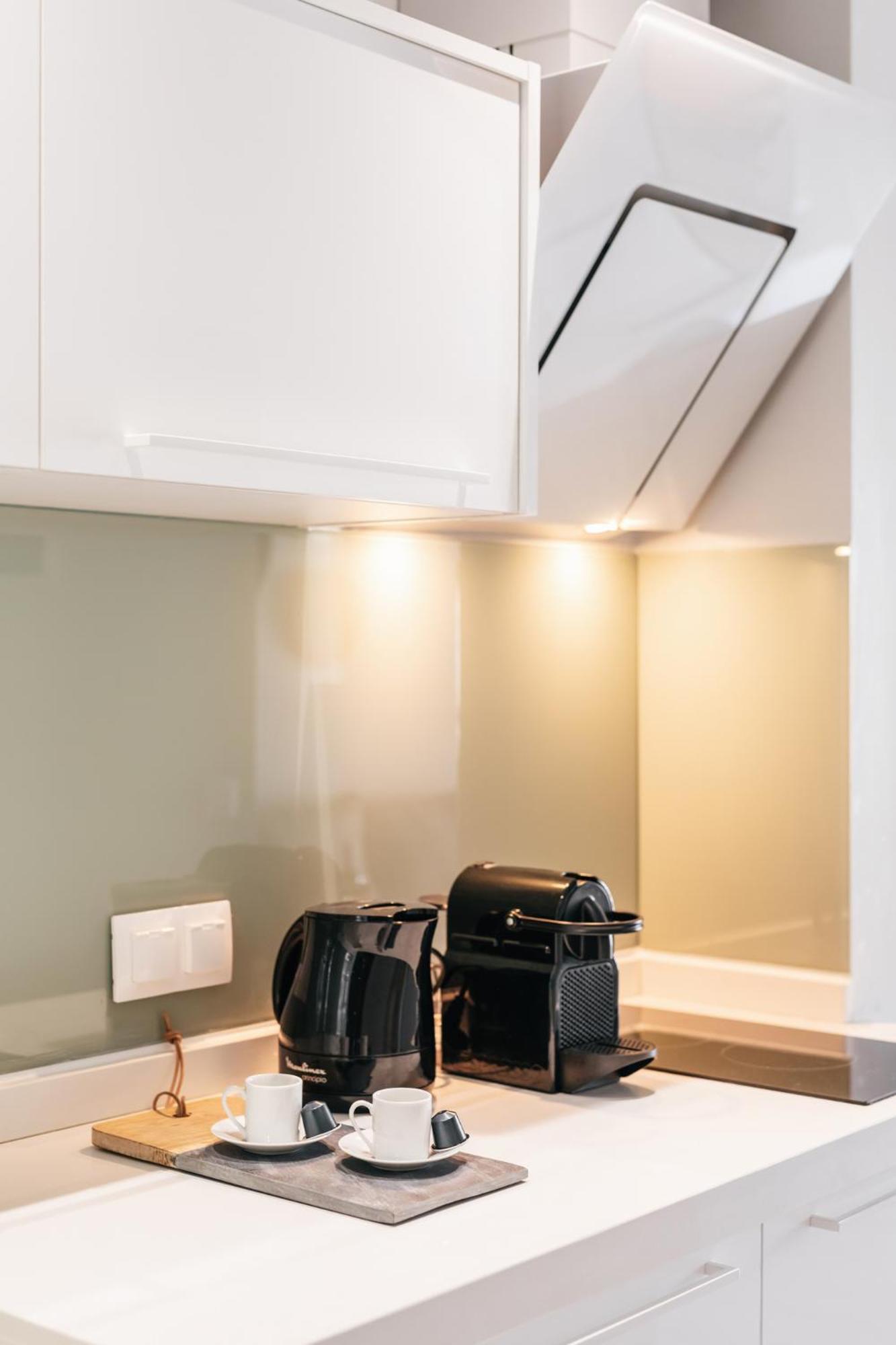 Premium Apartment - Photo 2