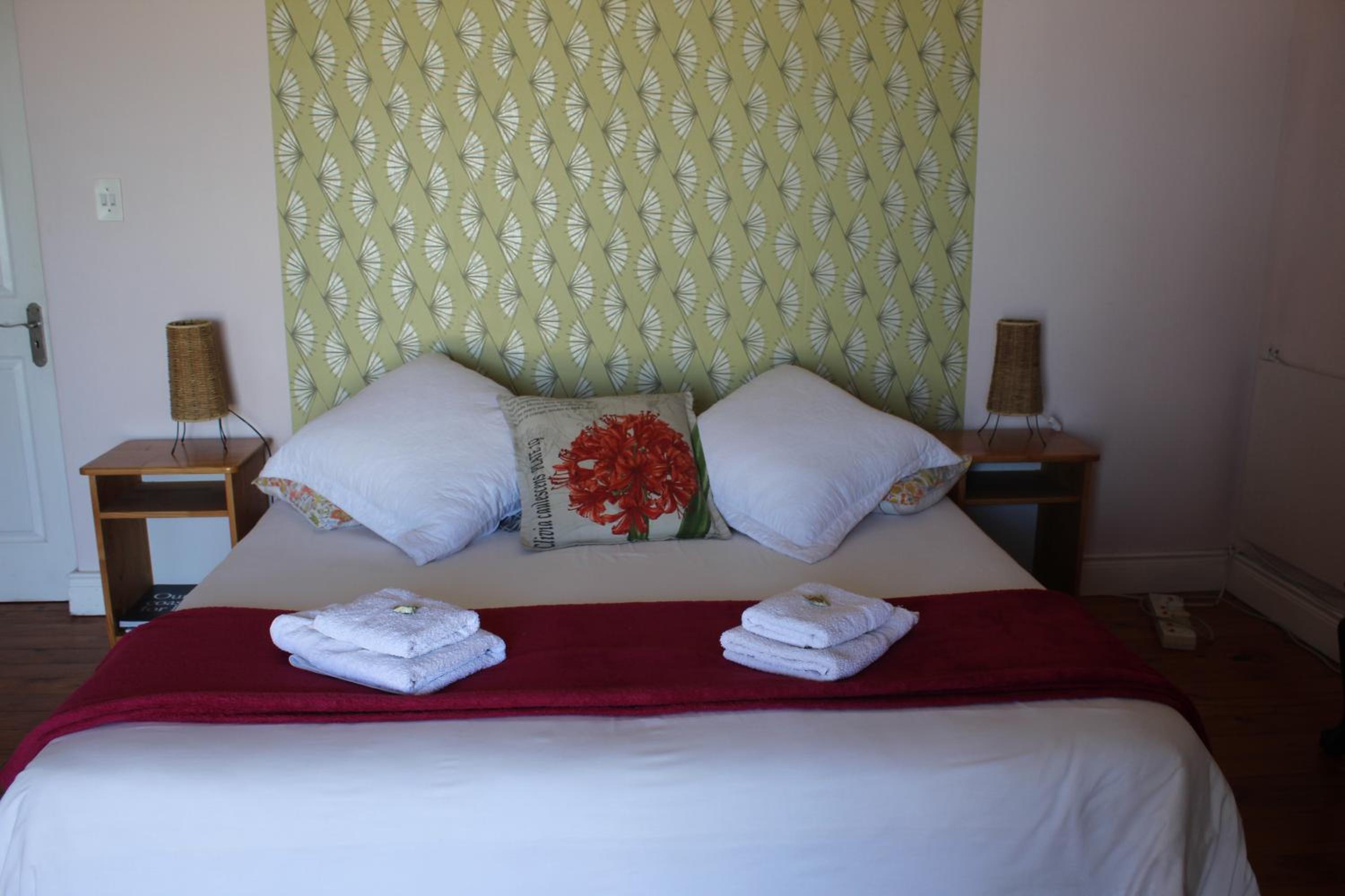 Suite - Photo 3