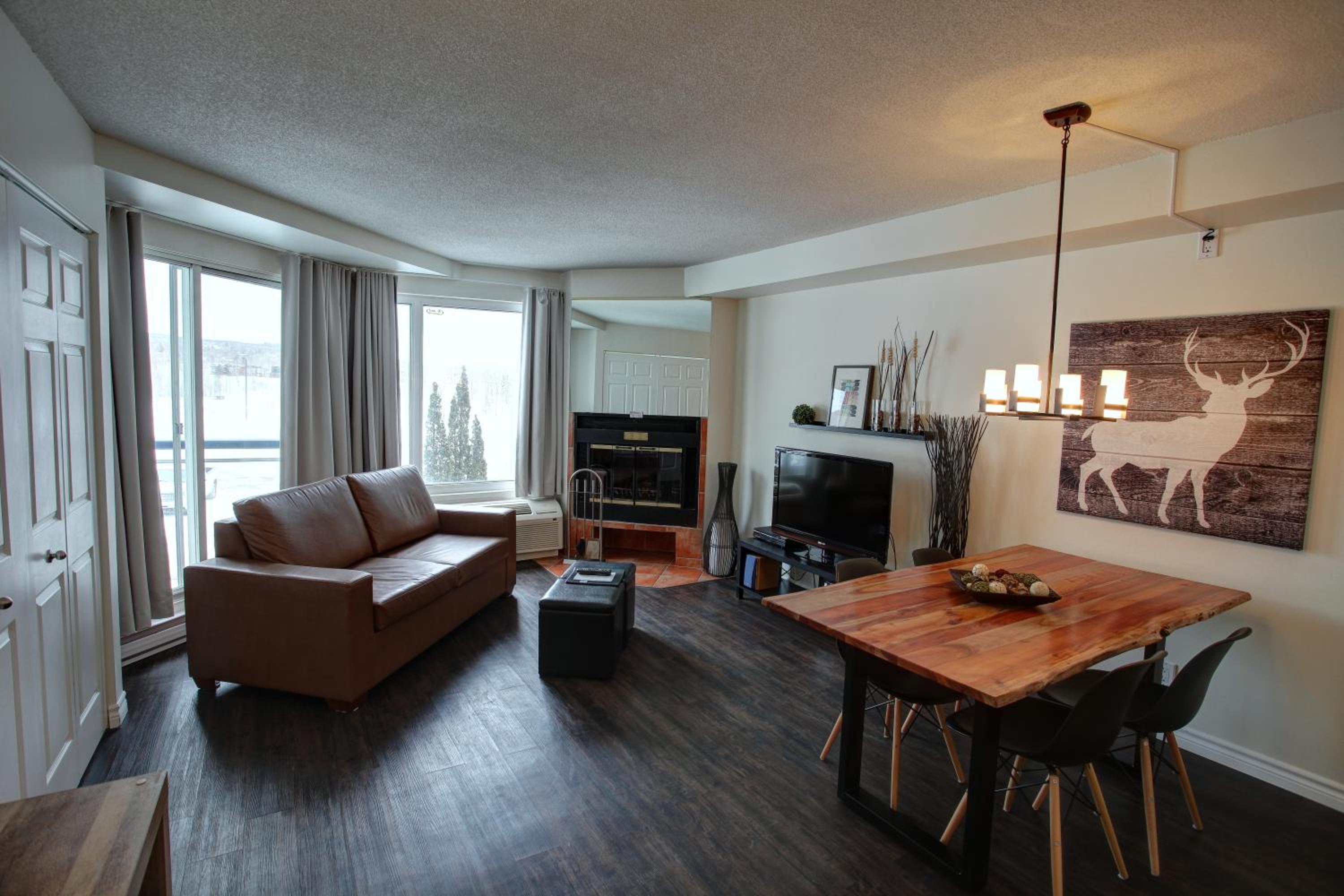 One-Bedroom Superior Apartment