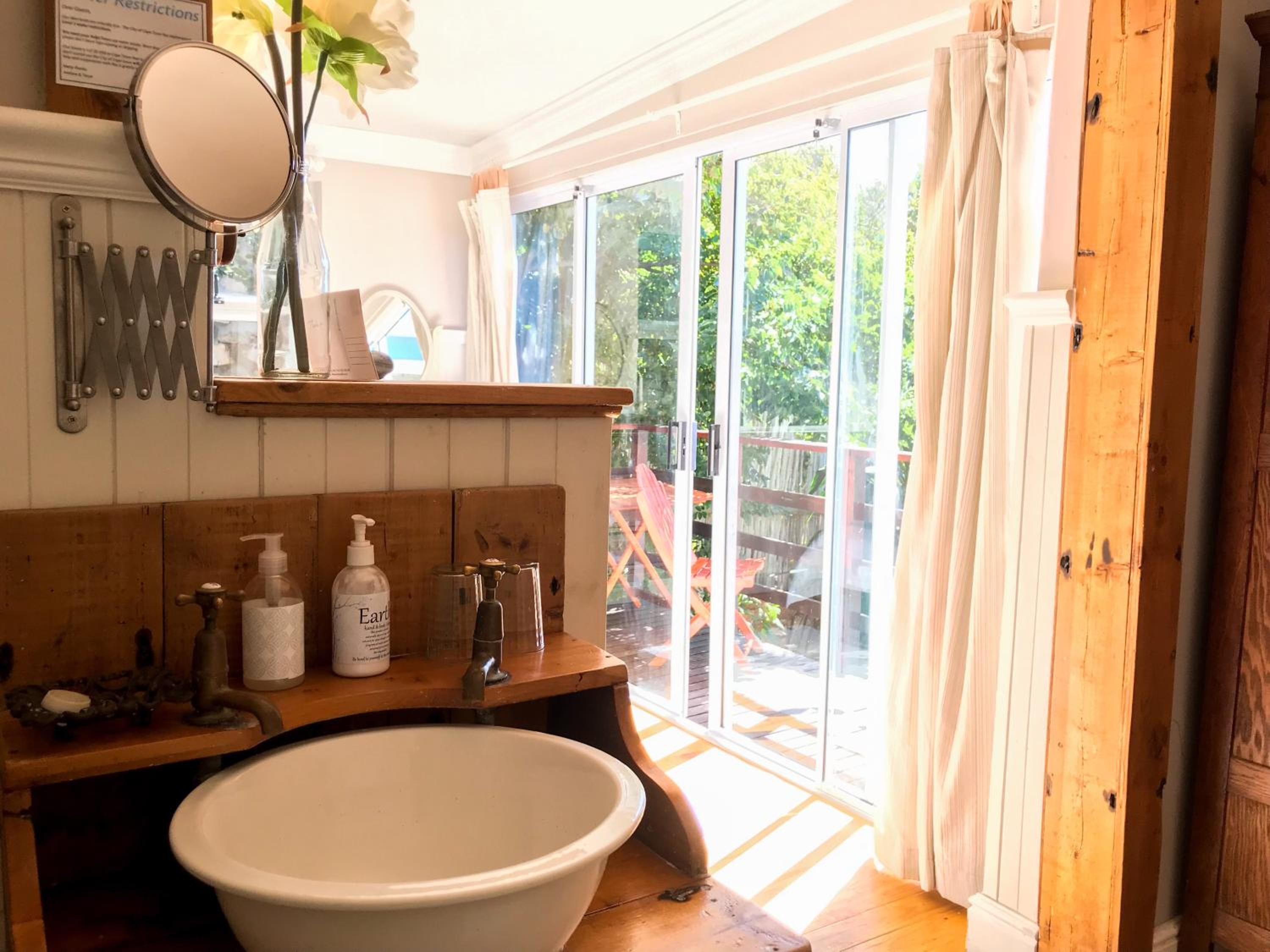  Double Room - Photo 8