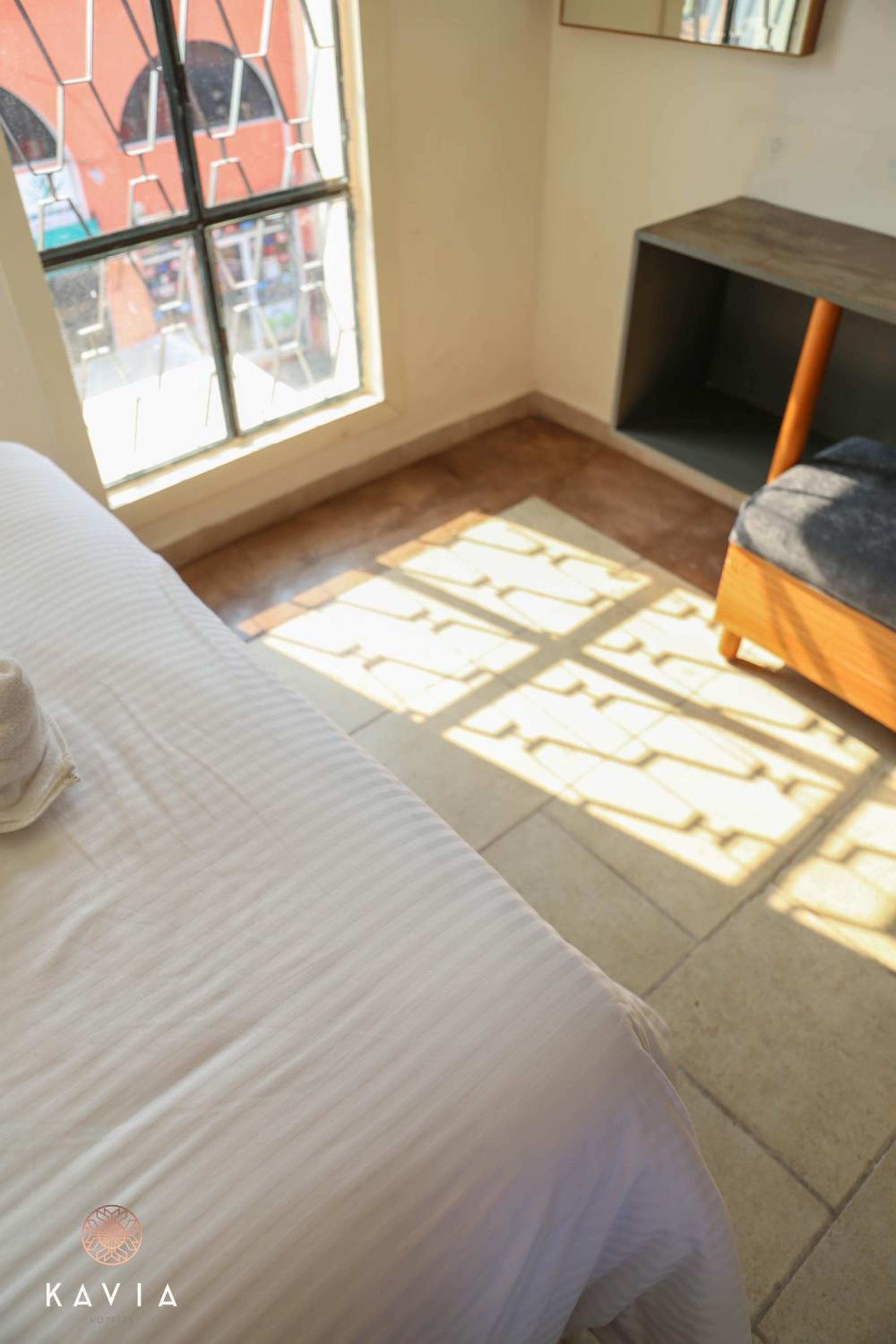 Superior Double Room with Two Double Beds - Photo 11