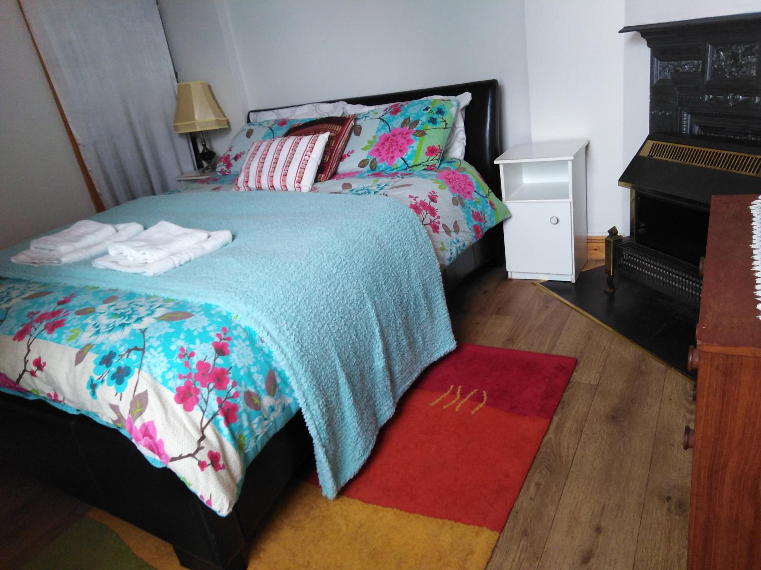 Deluxe King Room photo 2