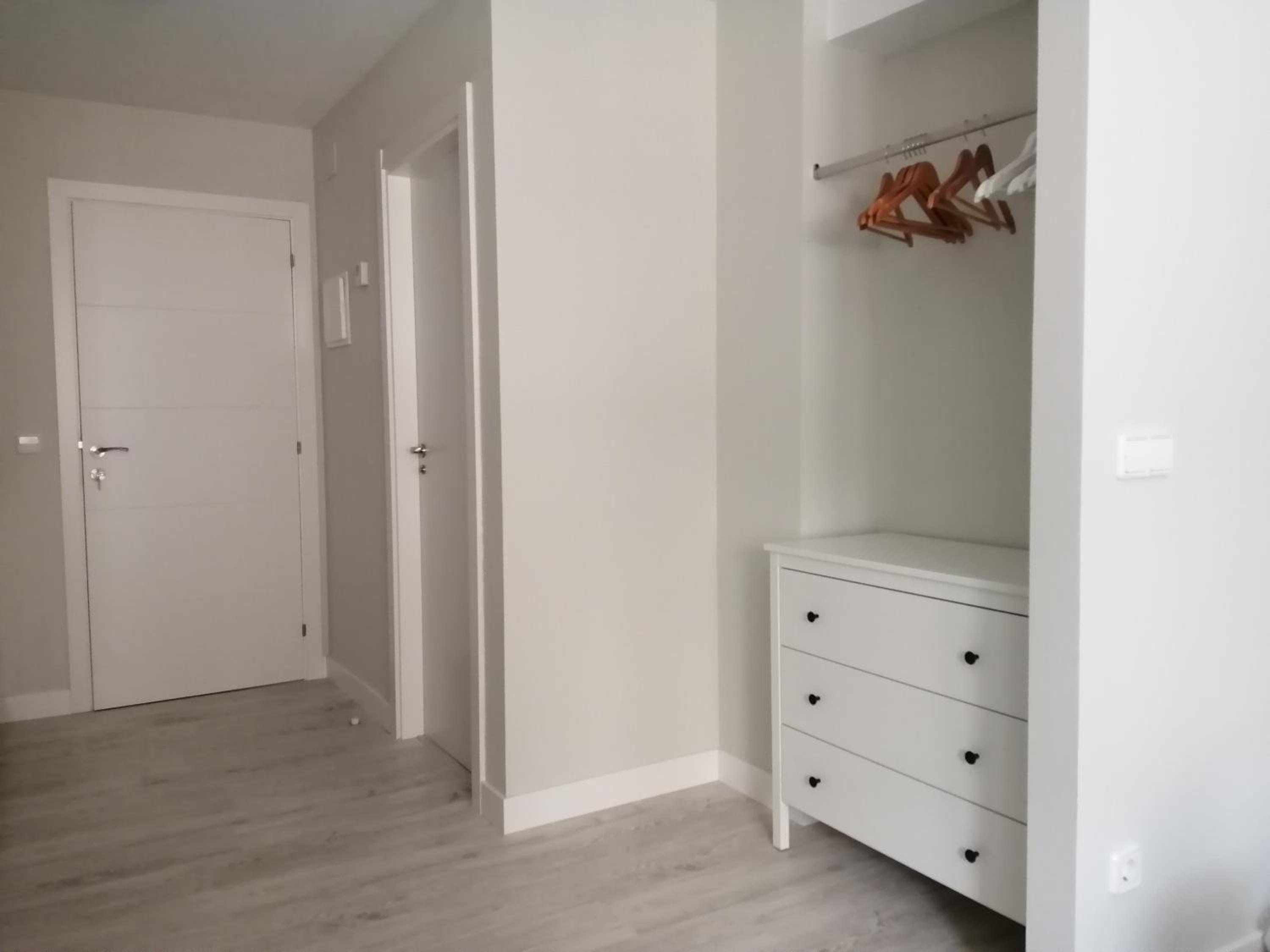 Studio Apartment photo 2